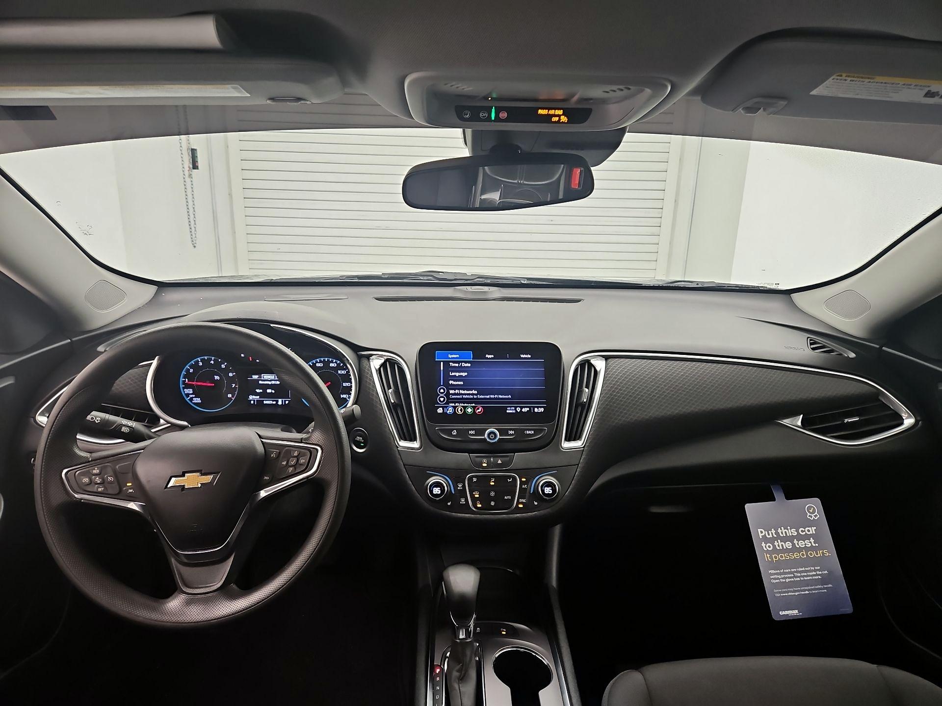 Thumbnail: 2021 Chevrolet Malibu - 9