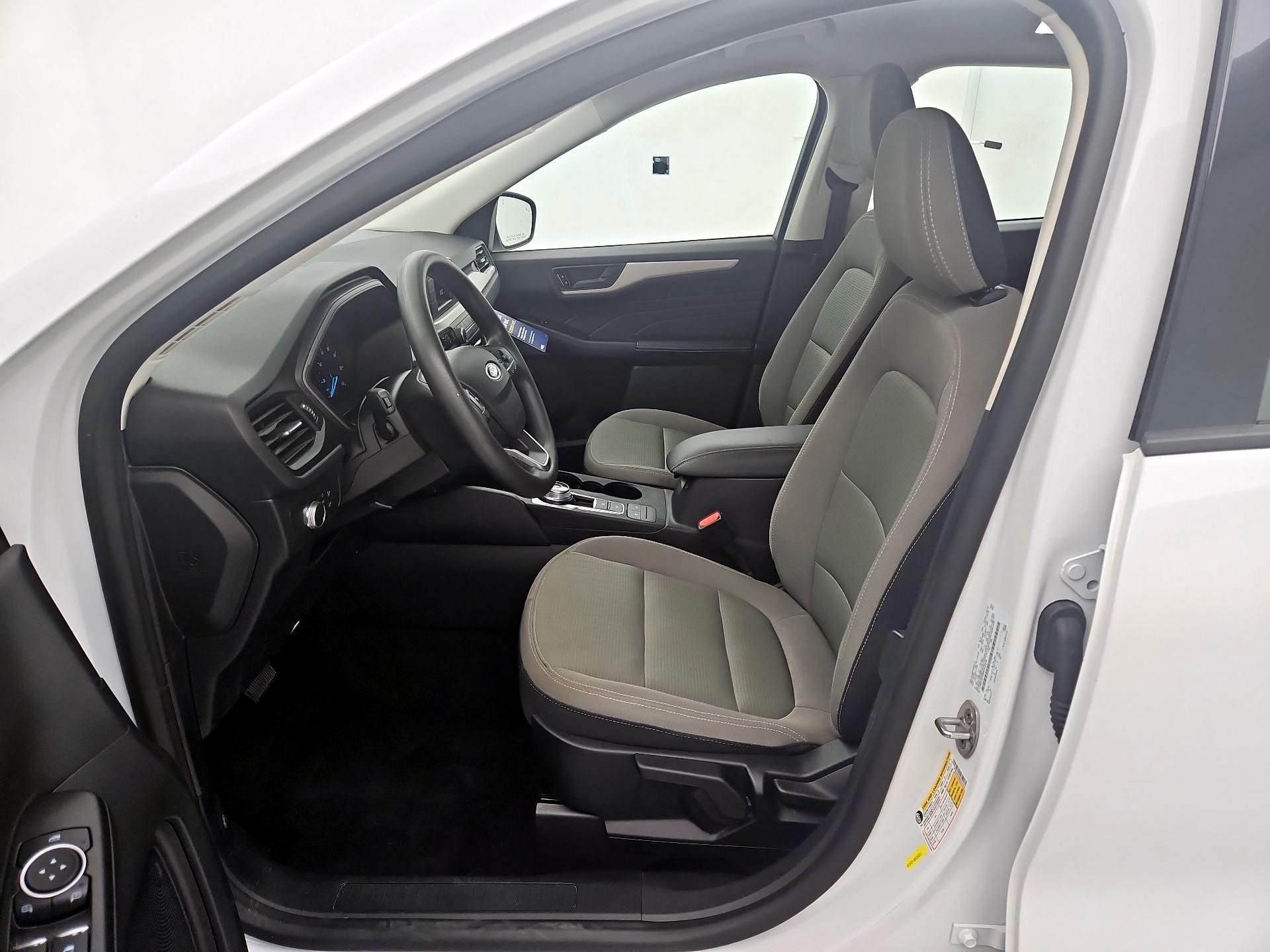 Thumbnail: 2021 Ford Escape - 11