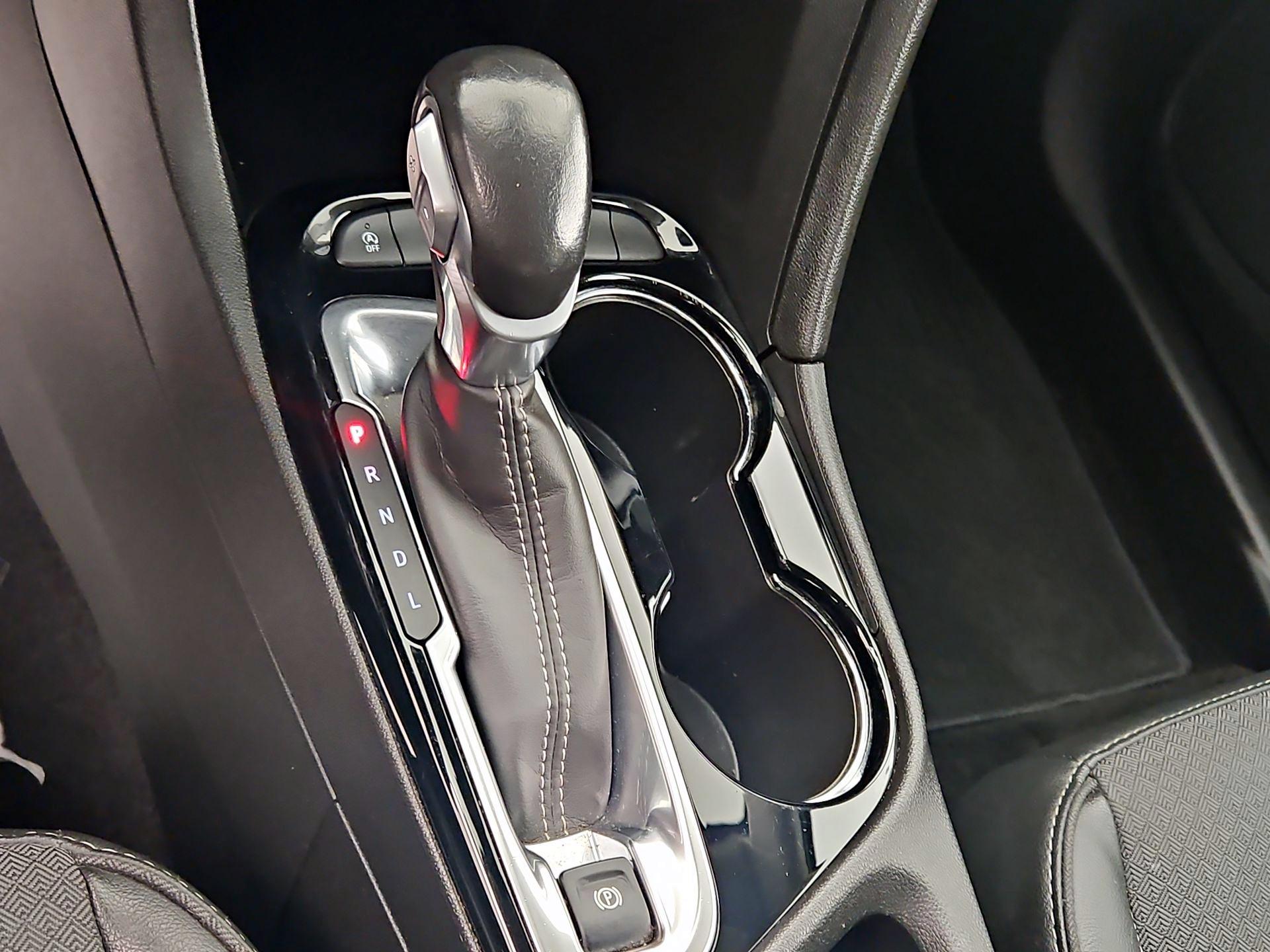 Thumbnail: 2021 Buick Encore GX - 17