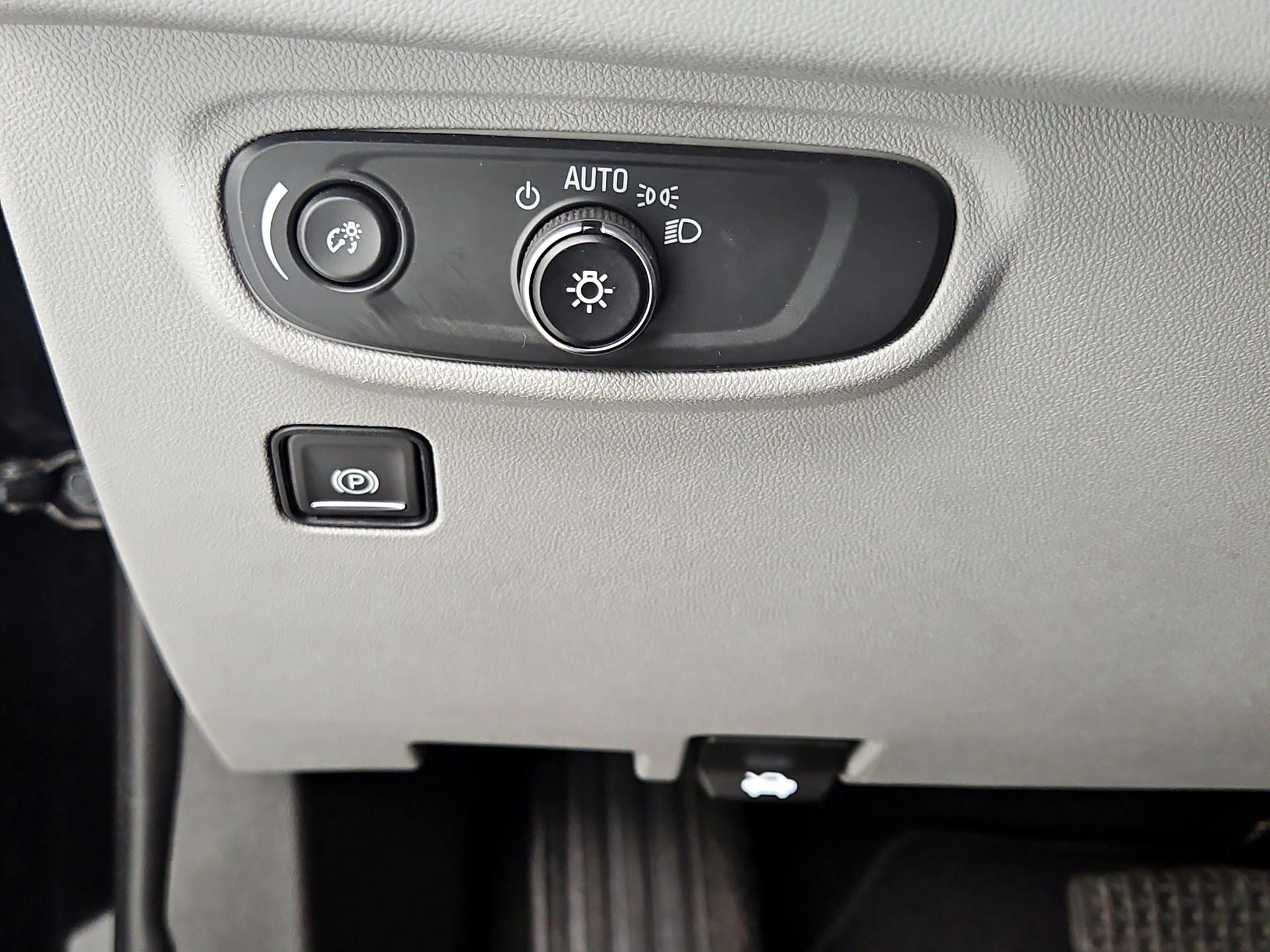Thumbnail: 2024 GMC Terrain - 13