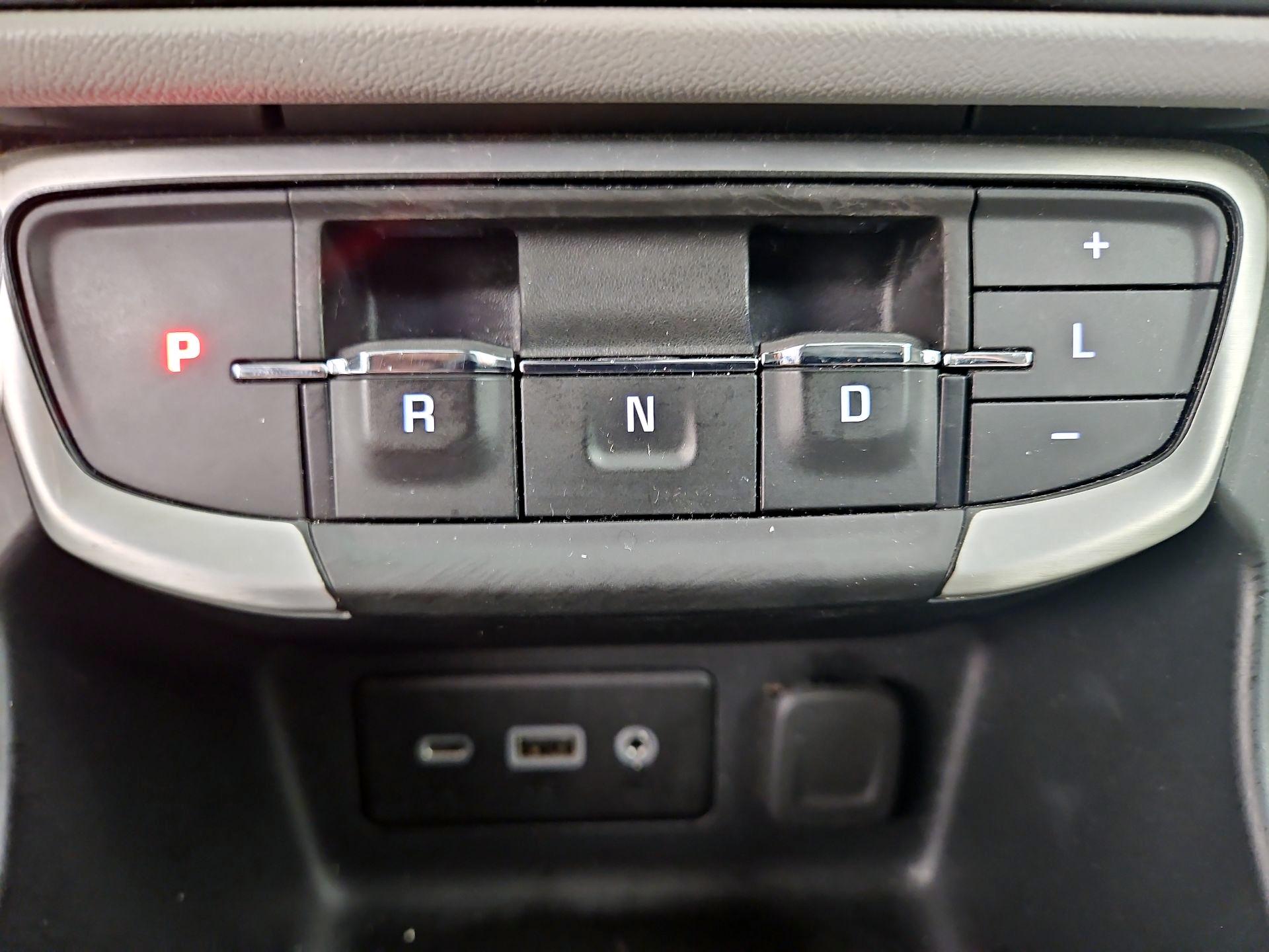 Thumbnail: 2024 GMC Terrain - 17