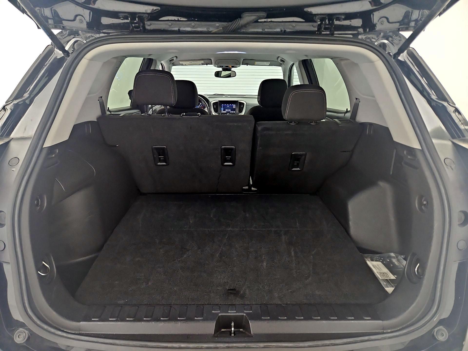 Thumbnail: 2024 GMC Terrain - 20