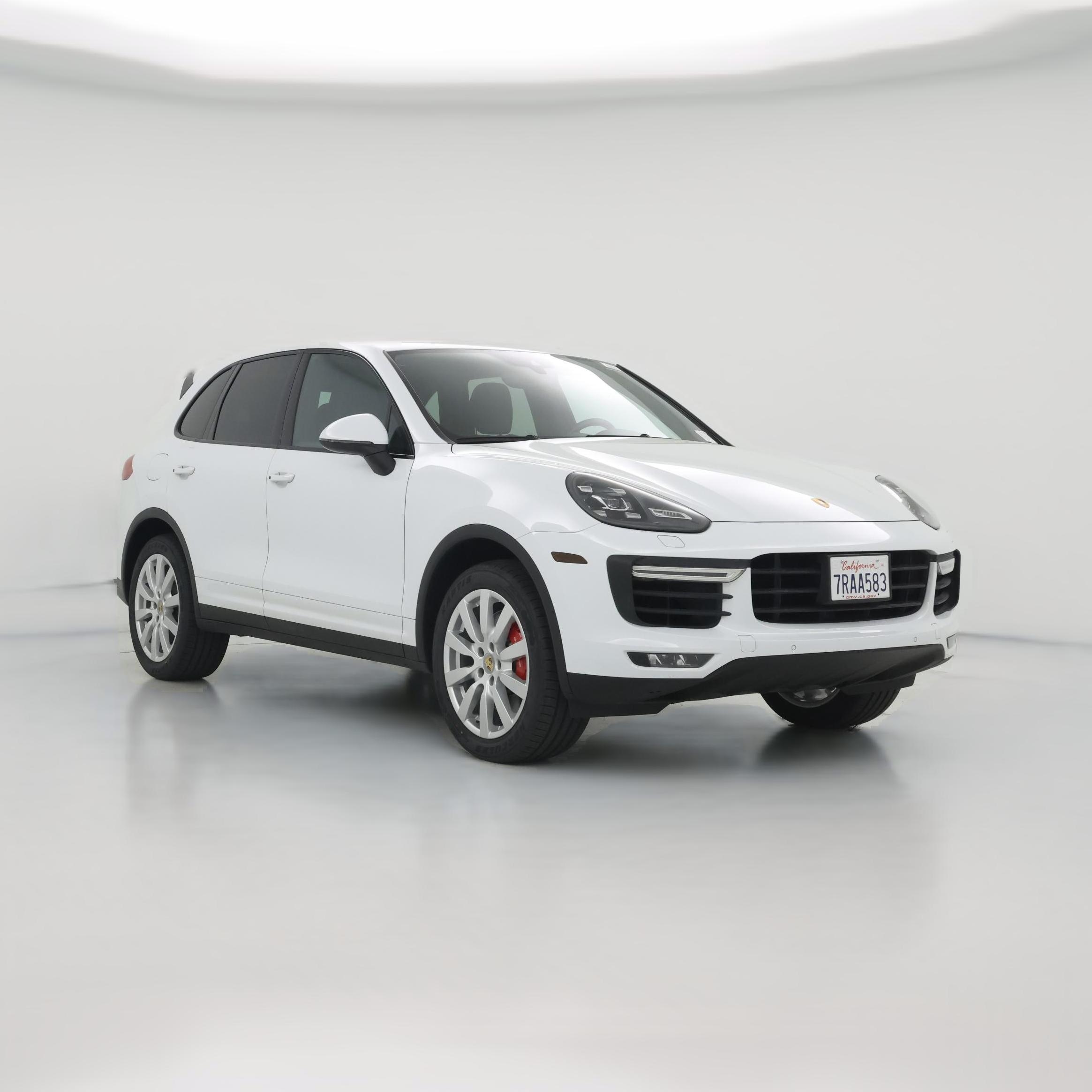 Thumbnail: 2015 Porsche Cayenne - 1