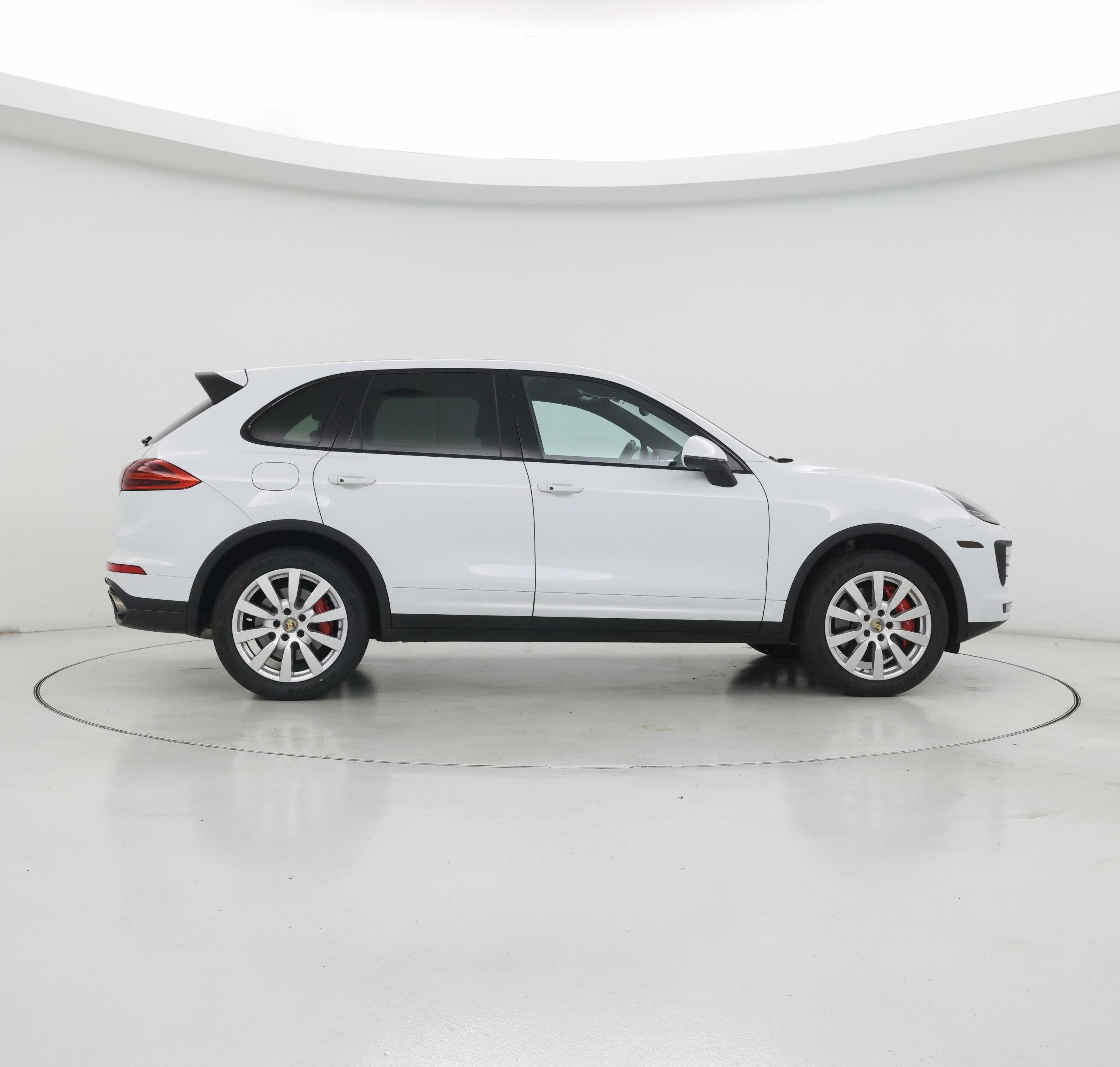Thumbnail: 2015 Porsche Cayenne - 7