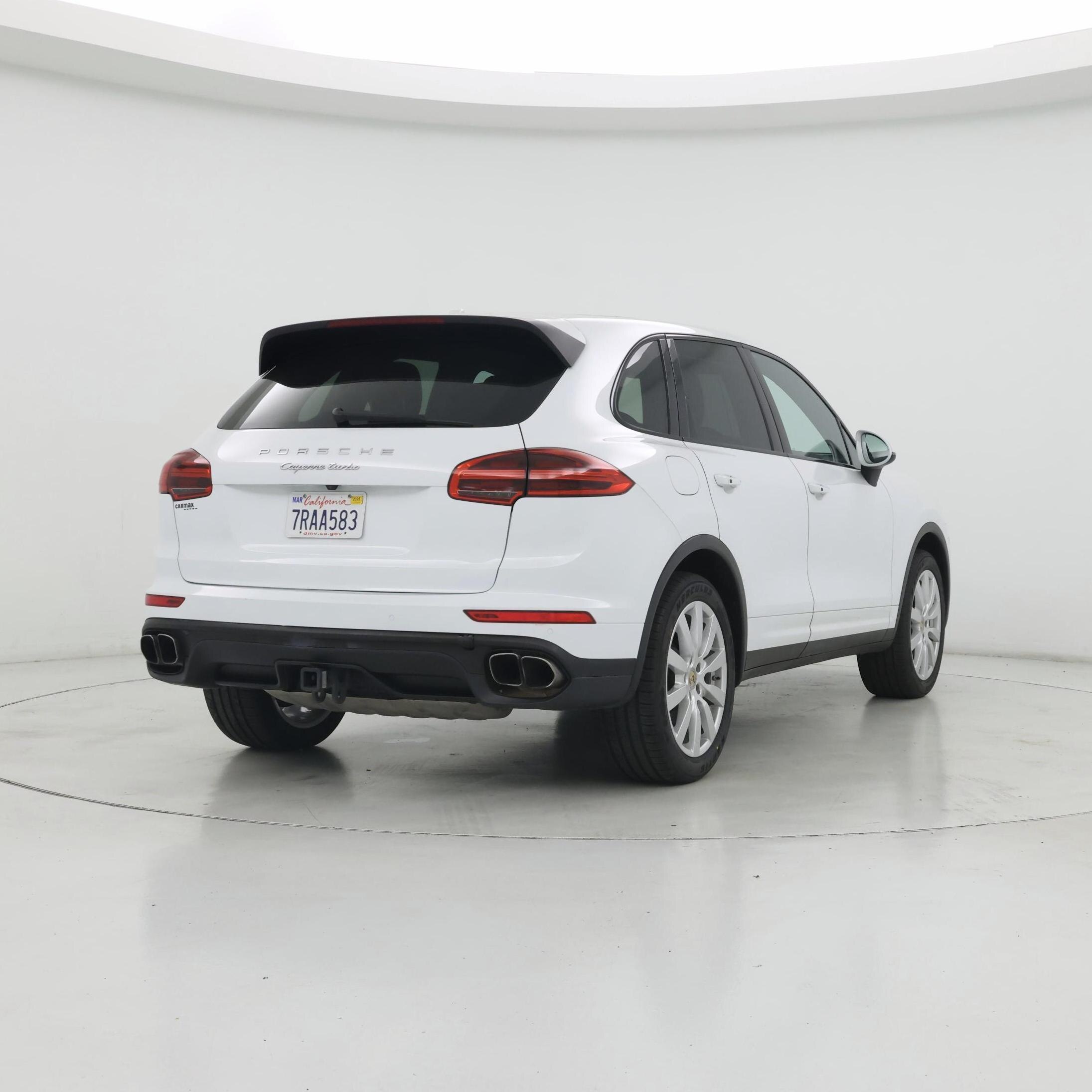 Thumbnail: 2015 Porsche Cayenne - 8
