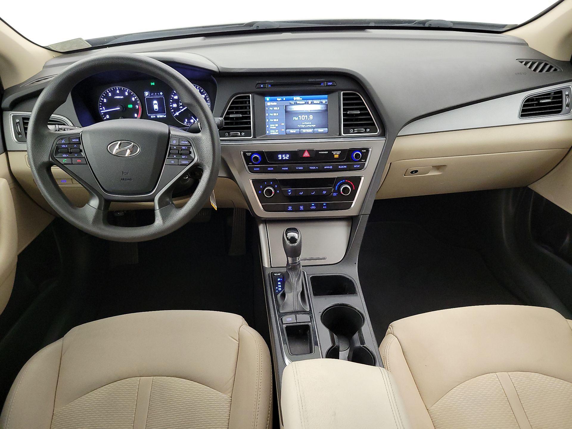 Thumbnail: 2016 Hyundai Sonata - 9