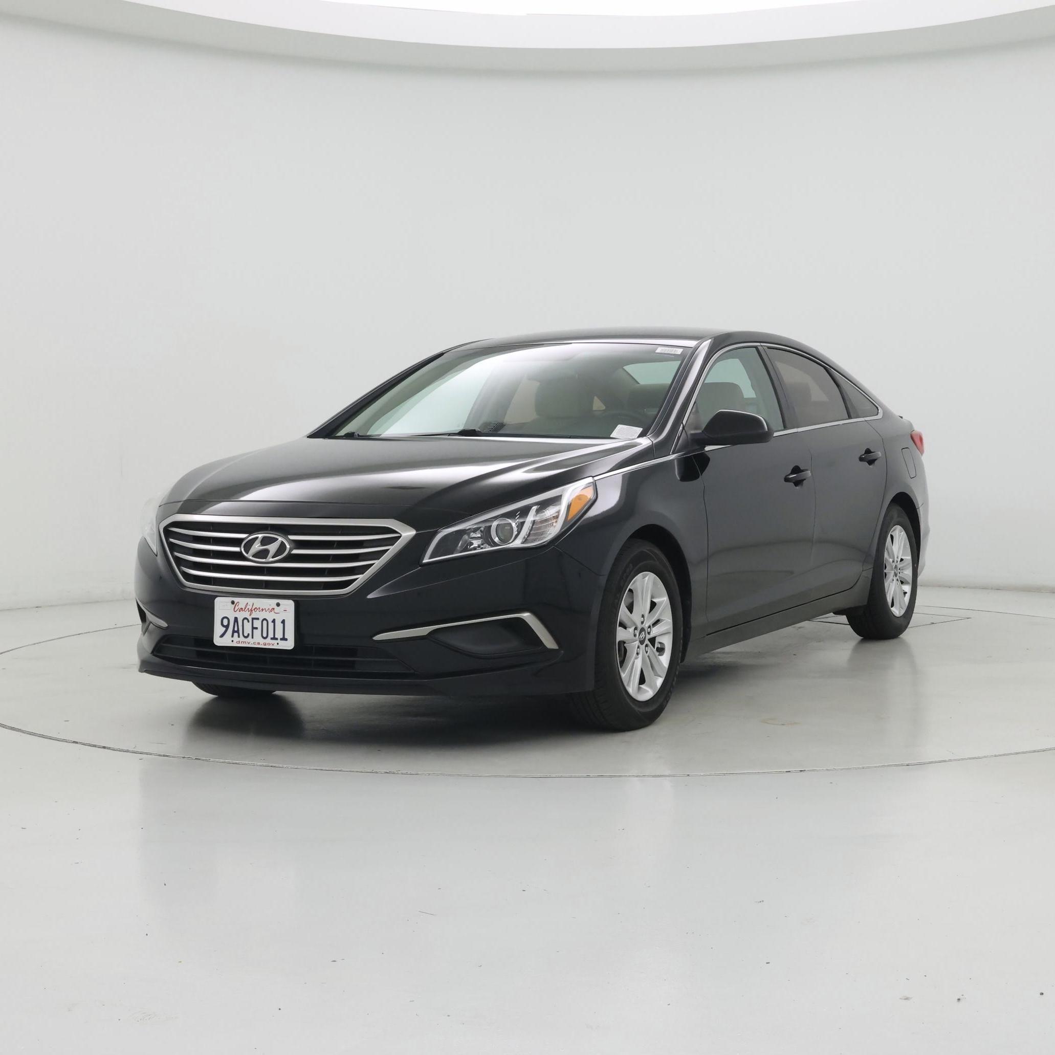 Thumbnail: 2016 Hyundai Sonata - 4