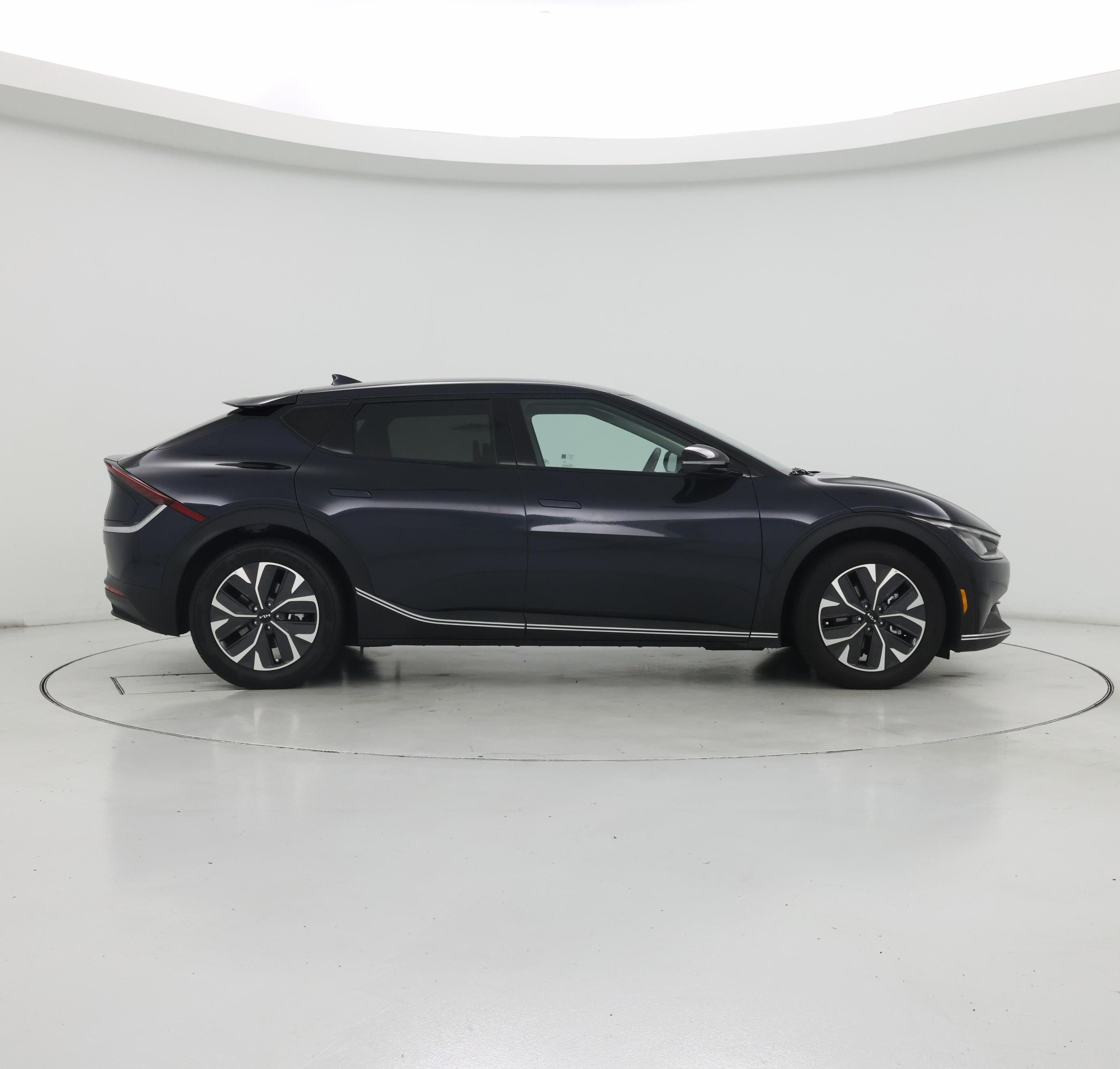 Thumbnail: 2023 Kia EV6 - 7