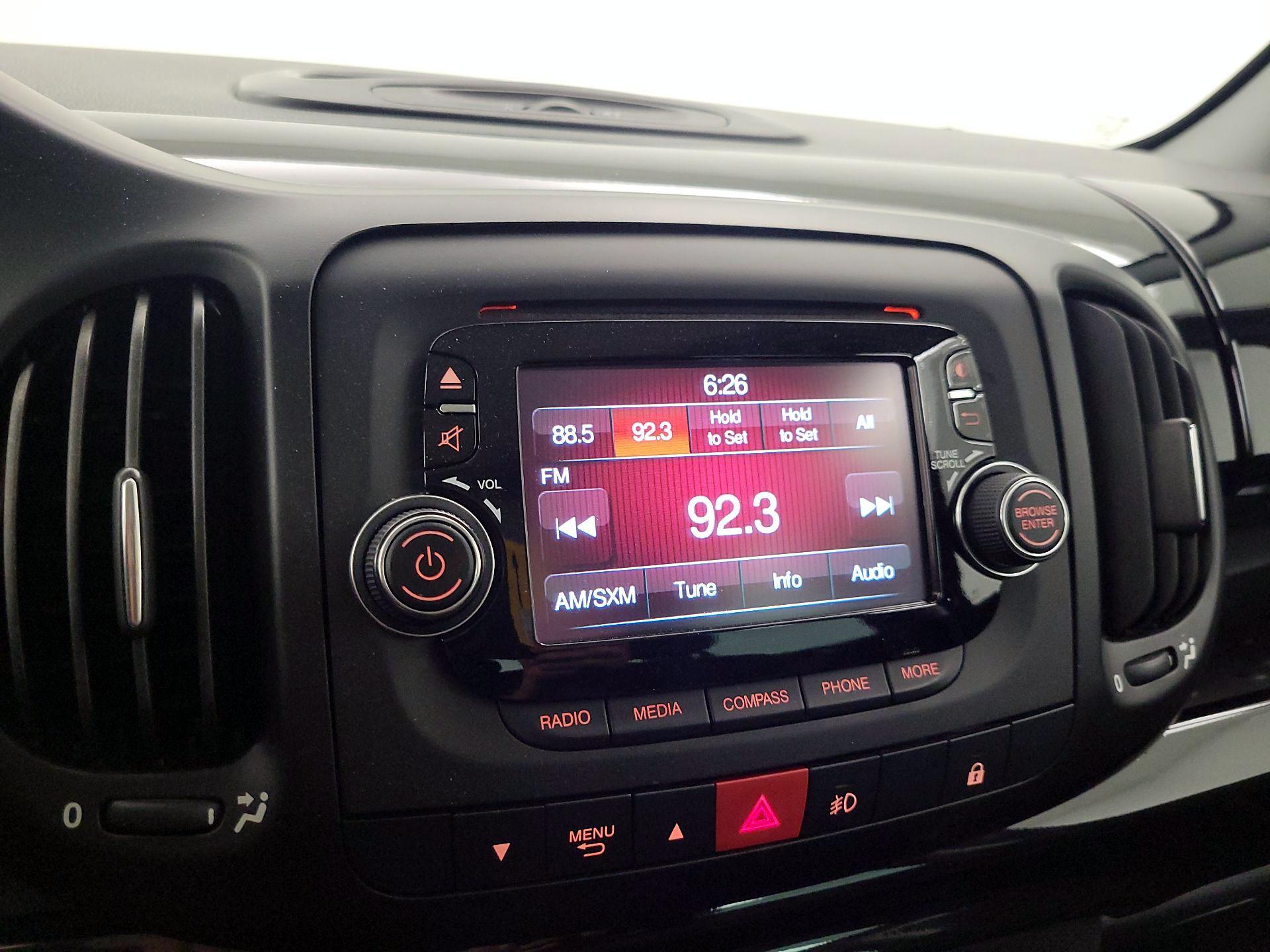 Thumbnail: 2015 Fiat 500L - 14