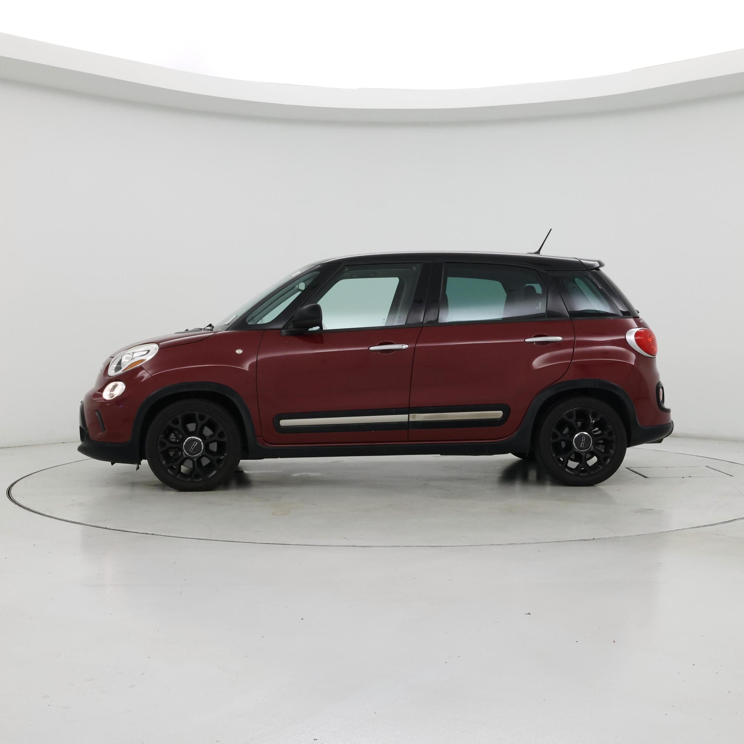 Thumbnail: 2015 Fiat 500L - 3