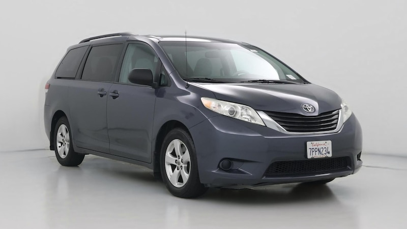 2013 Toyota Sienna LE Hero Image
