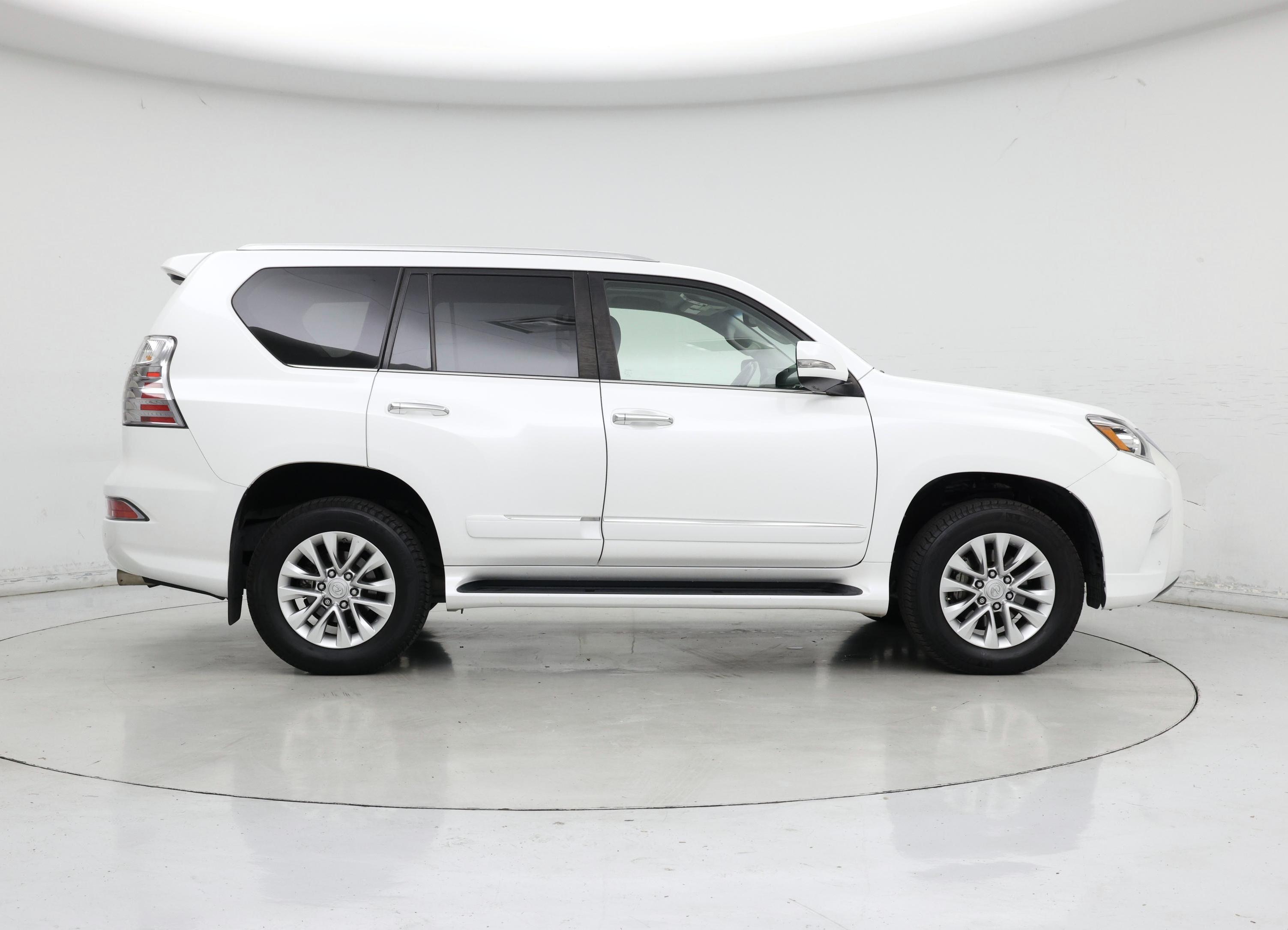 Thumbnail: 2019 Lexus GX - 7