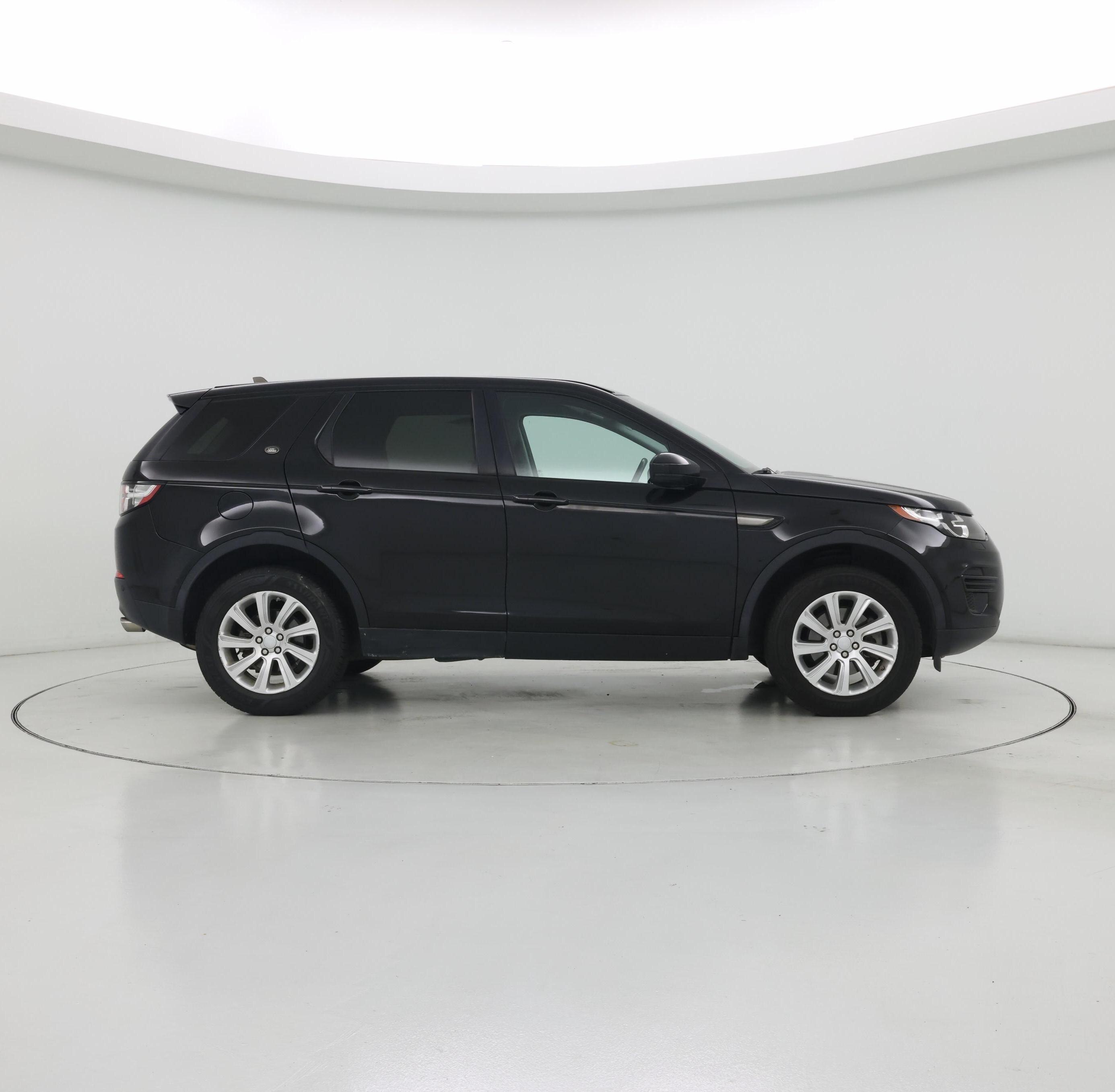 Thumbnail: 2016 Land Rover Discovery Sport - 7