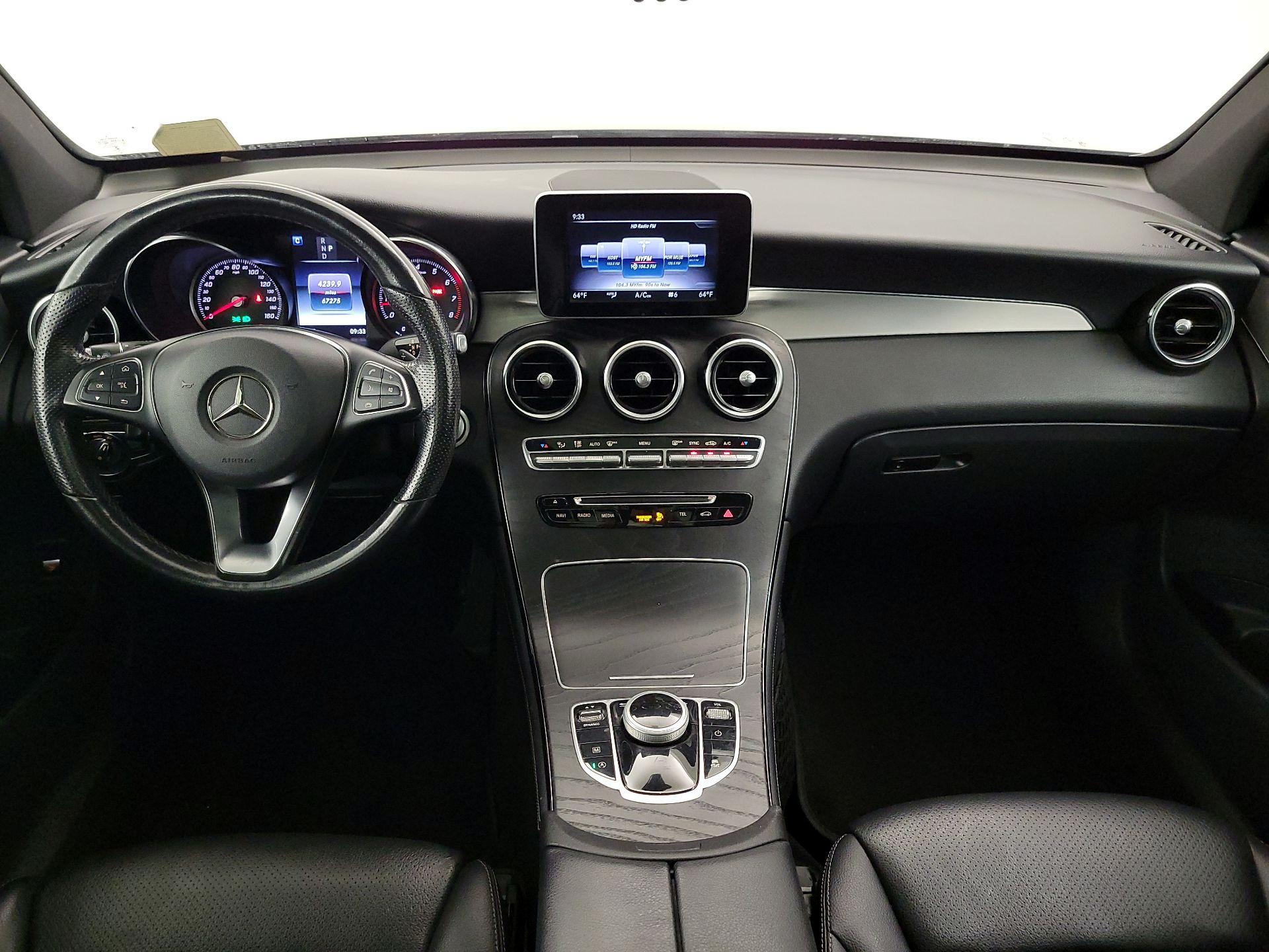Thumbnail: 2019 Mercedes-Benz GLC - 9