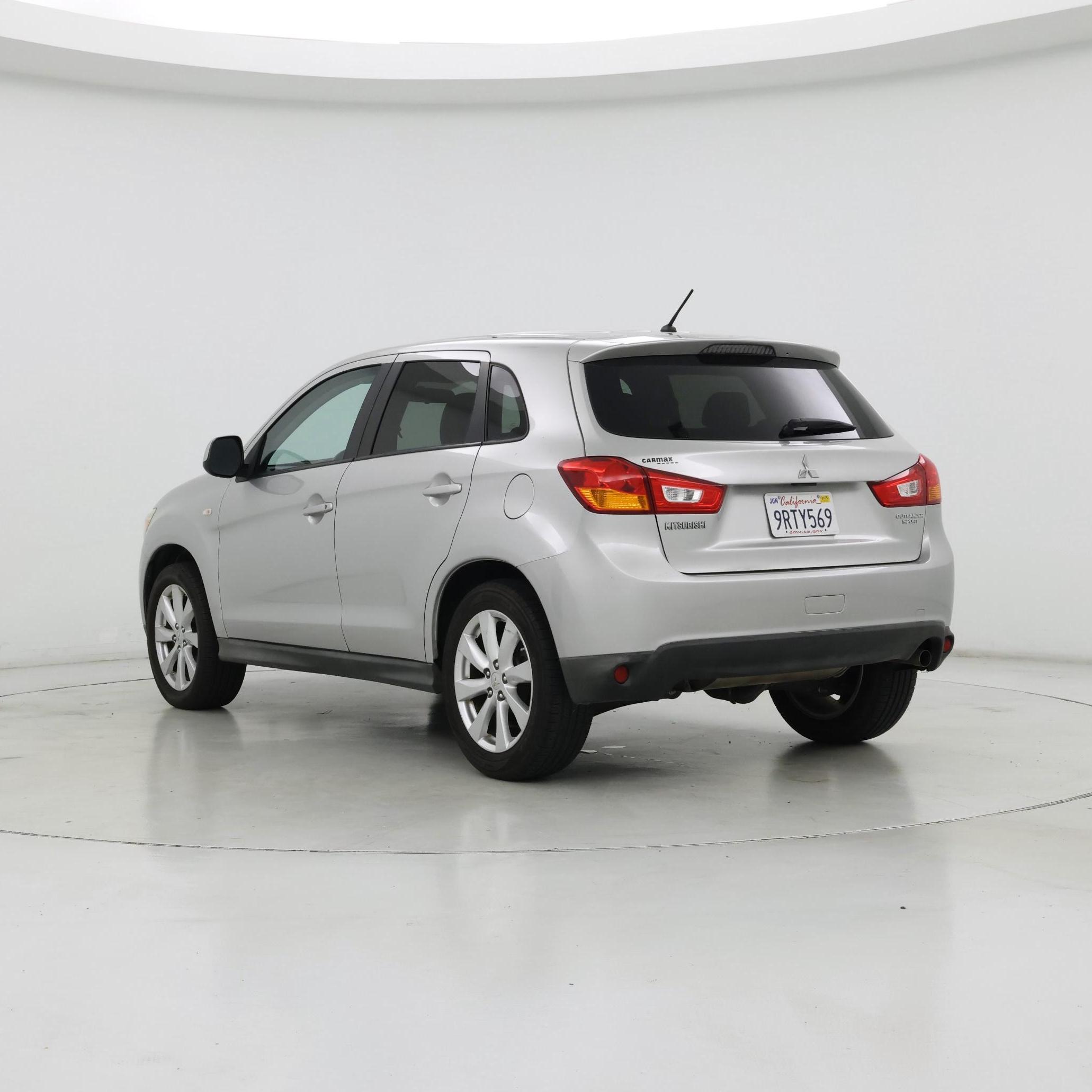 Thumbnail: 2013 Mitsubishi Outlander Sport - 2