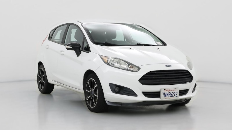 2016 Ford Fiesta SE Hero Image