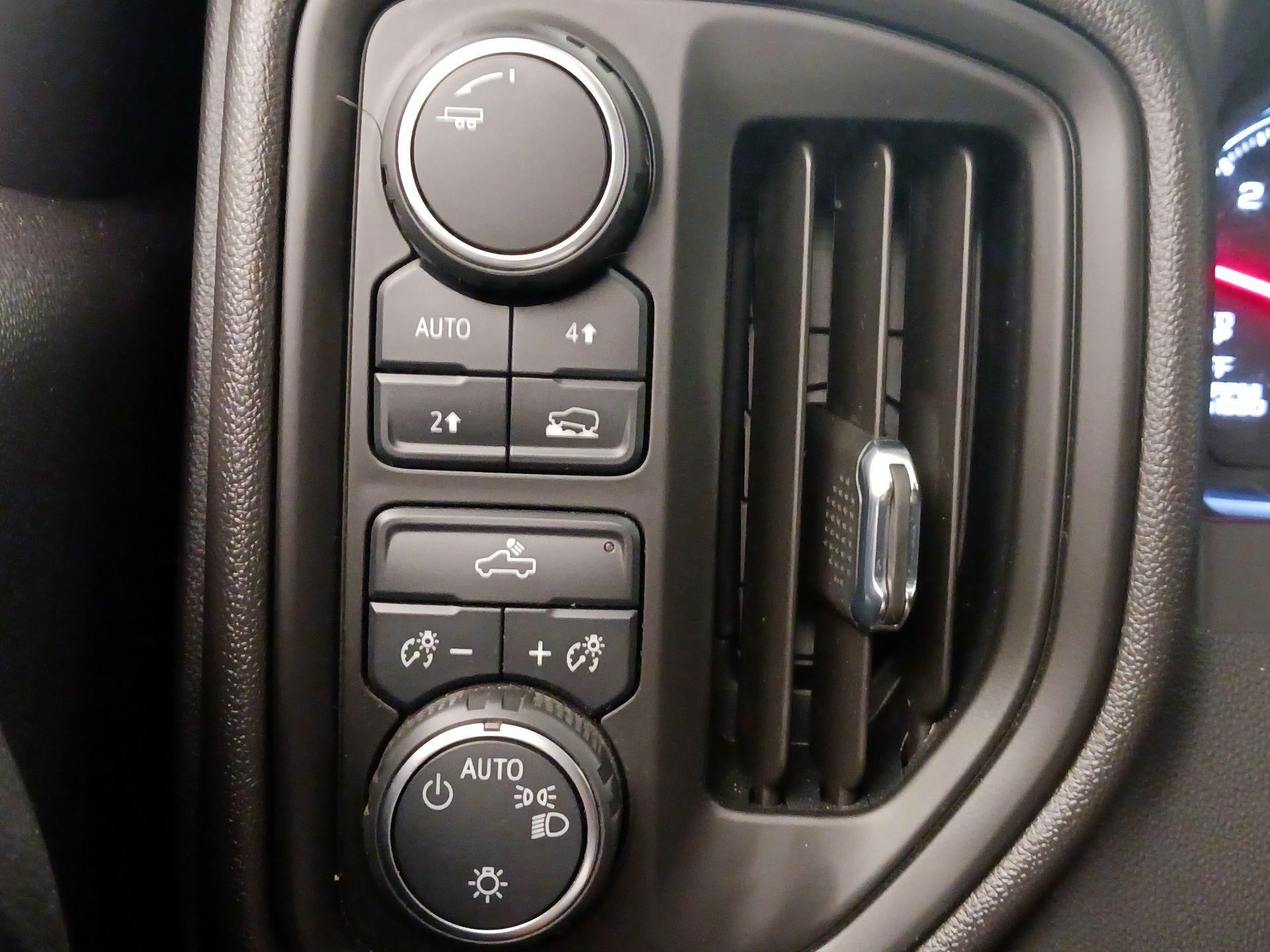 Thumbnail: 2023 Chevrolet Silverado 1500 - 13
