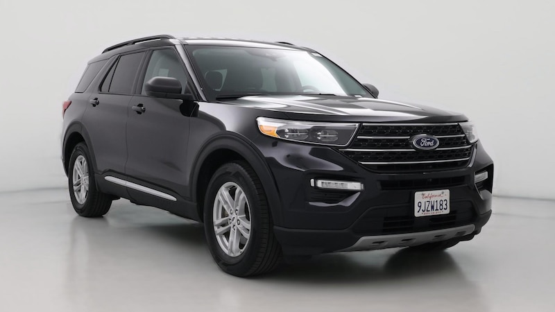 2023 Ford Explorer XLT Hero Image
