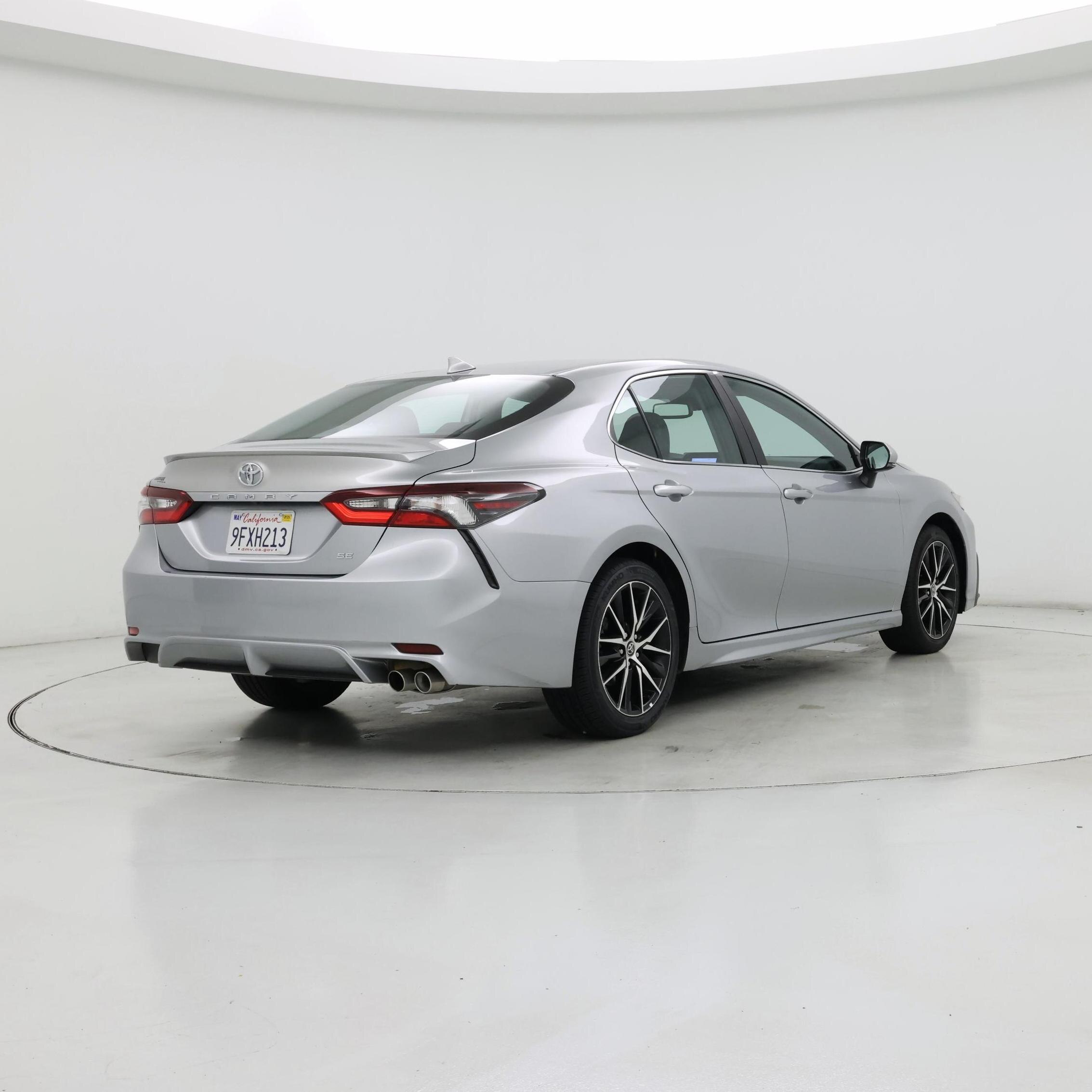 Thumbnail: 2023 Toyota Camry - 8