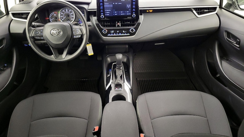 2022 Toyota Corolla LE 9