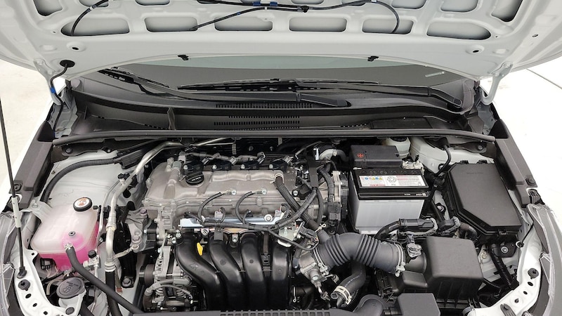 2022 Toyota Corolla LE 21