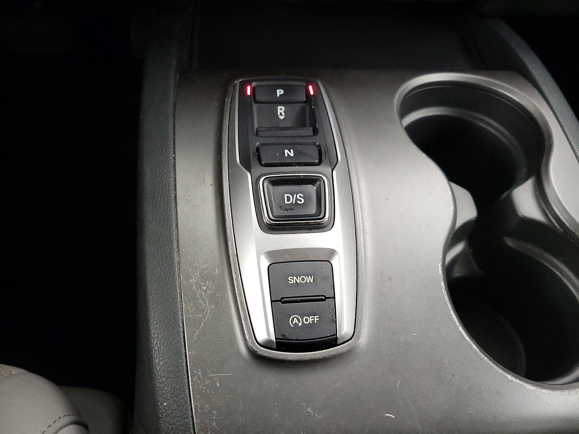 Thumbnail: 2021 Honda Passport - 17