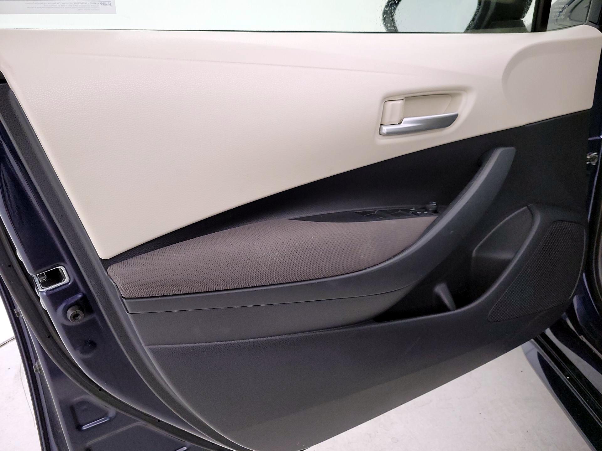 Thumbnail: 2021 Toyota Corolla - 12