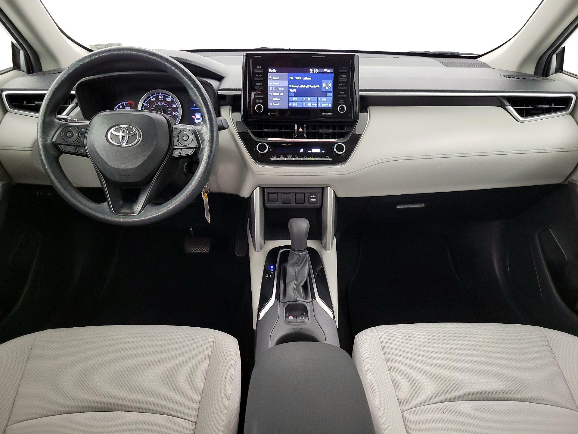 Thumbnail: 2022 Toyota Corolla Cross - 9