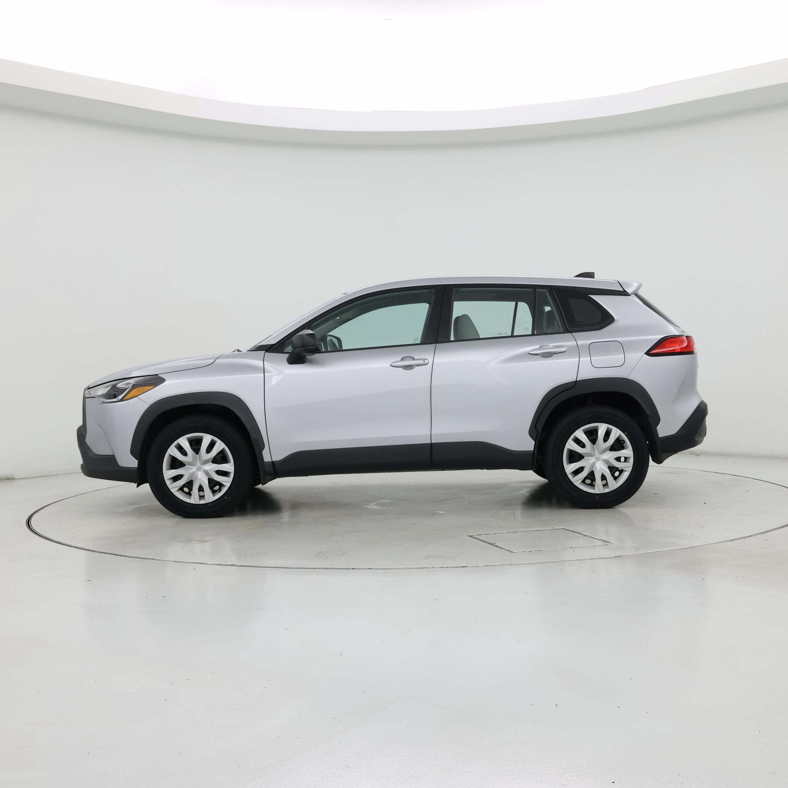 Thumbnail: 2022 Toyota Corolla Cross - 3