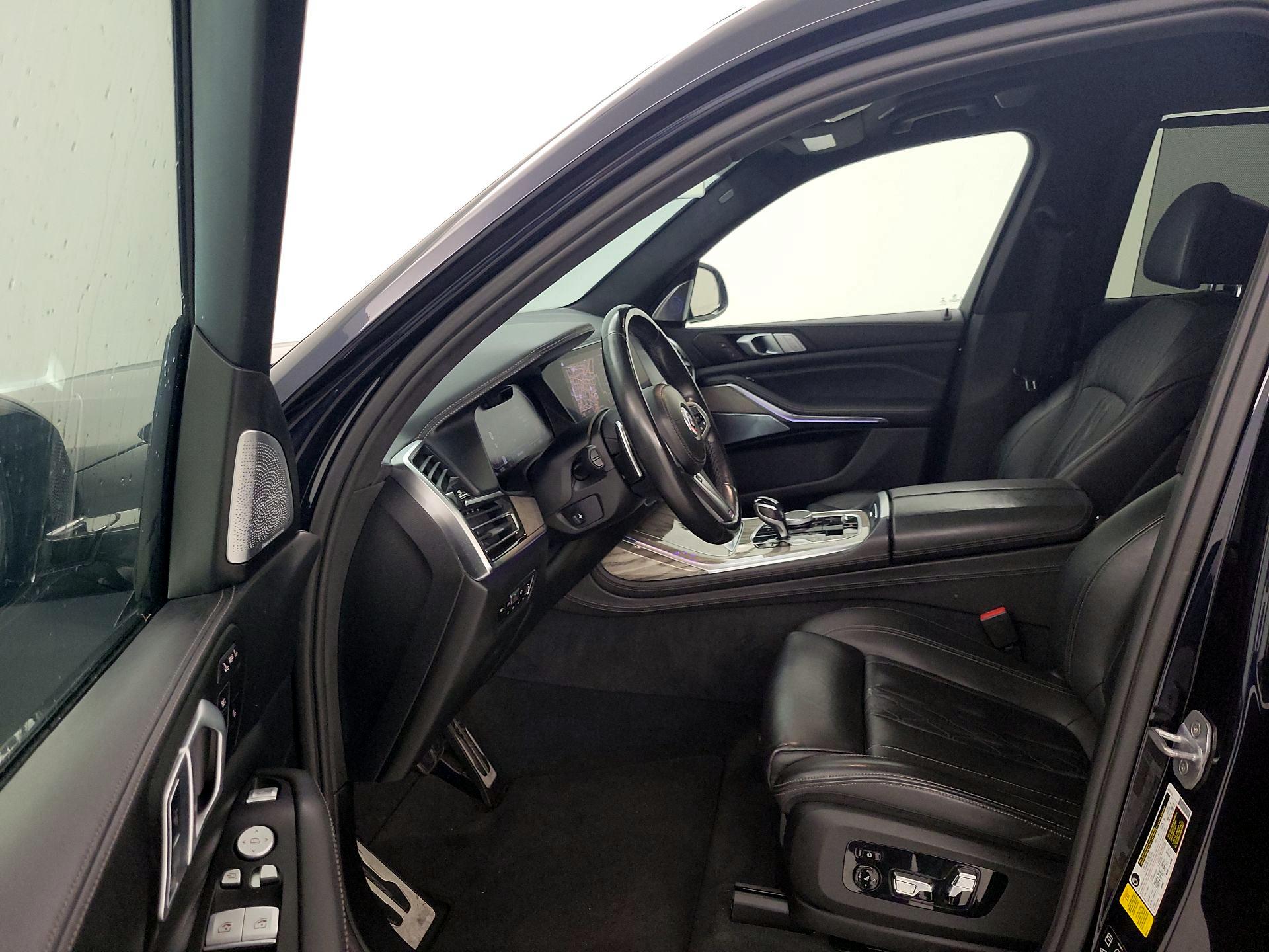 Thumbnail: 2019 BMW X7 - 11