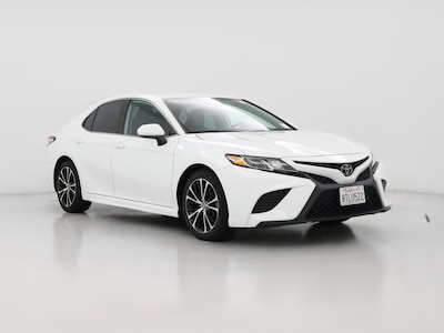 2020 Toyota Camry SE -
                Inglewood, CA