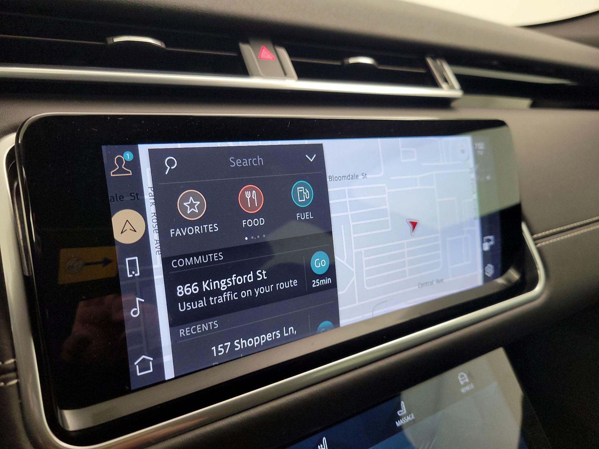 Thumbnail: 2021 Land Rover Range Rover Velar - 14