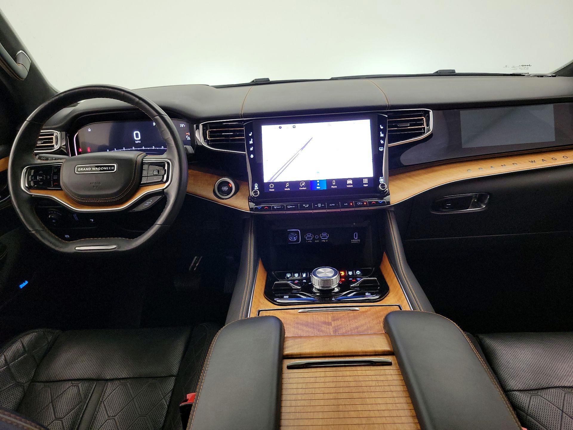 Thumbnail: 2022 Jeep Grand Wagoneer - 9