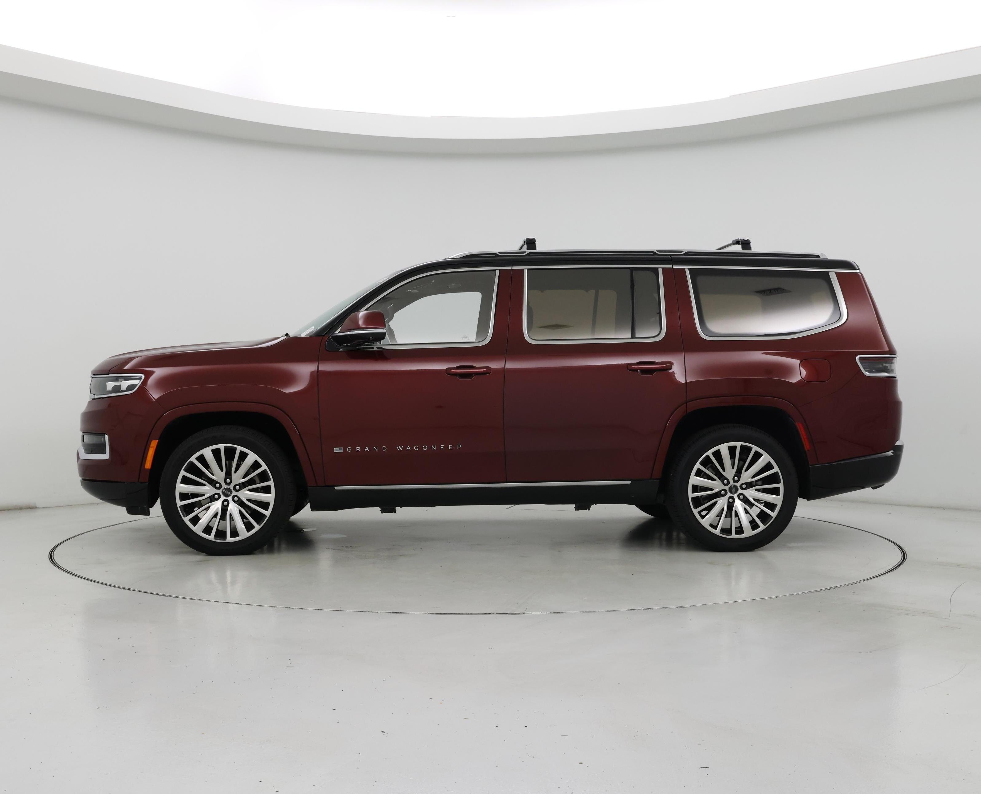 Thumbnail: 2022 Jeep Grand Wagoneer - 3
