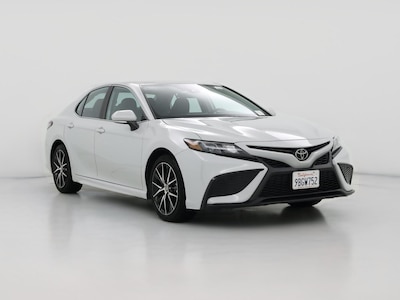 White 2022 Toyota Camry SE