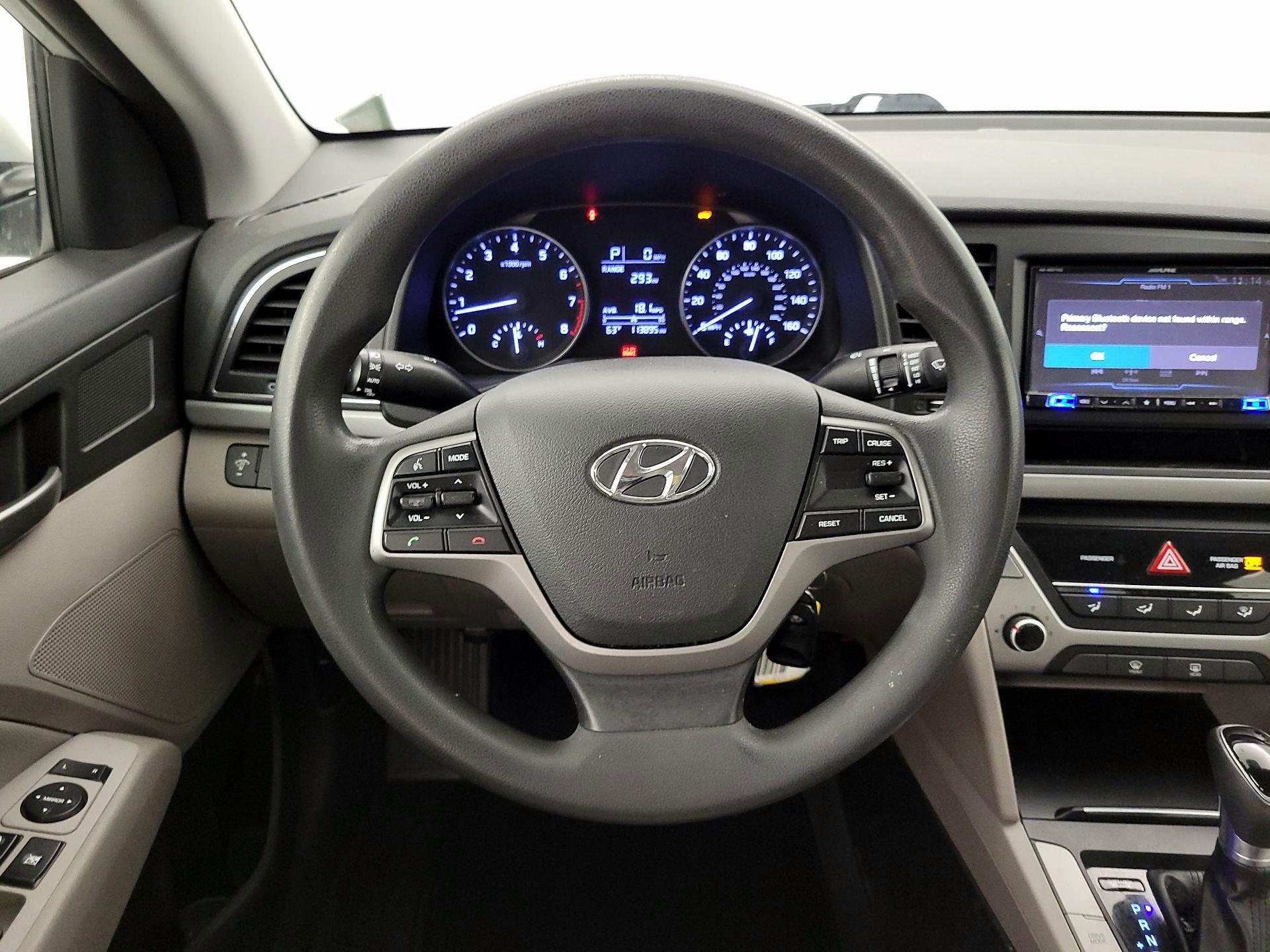 Thumbnail: 2017 Hyundai Elantra - 10