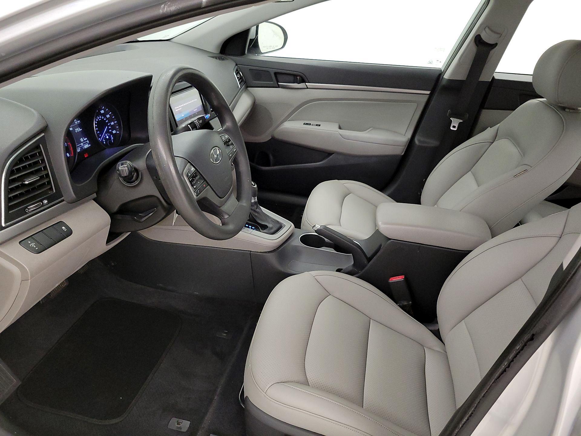 Thumbnail: 2017 Hyundai Elantra - 11