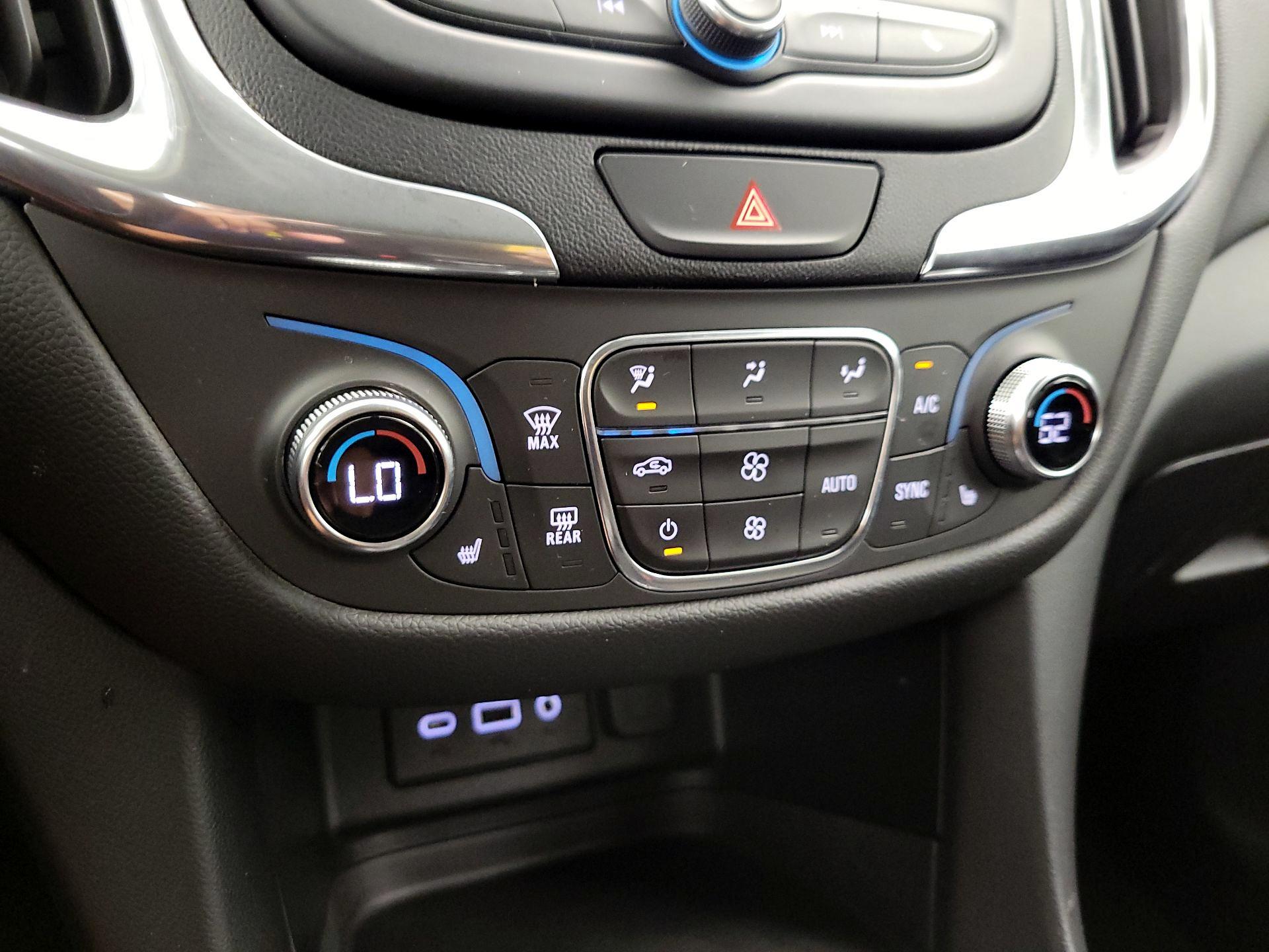 Thumbnail: 2019 Chevrolet Equinox - 16