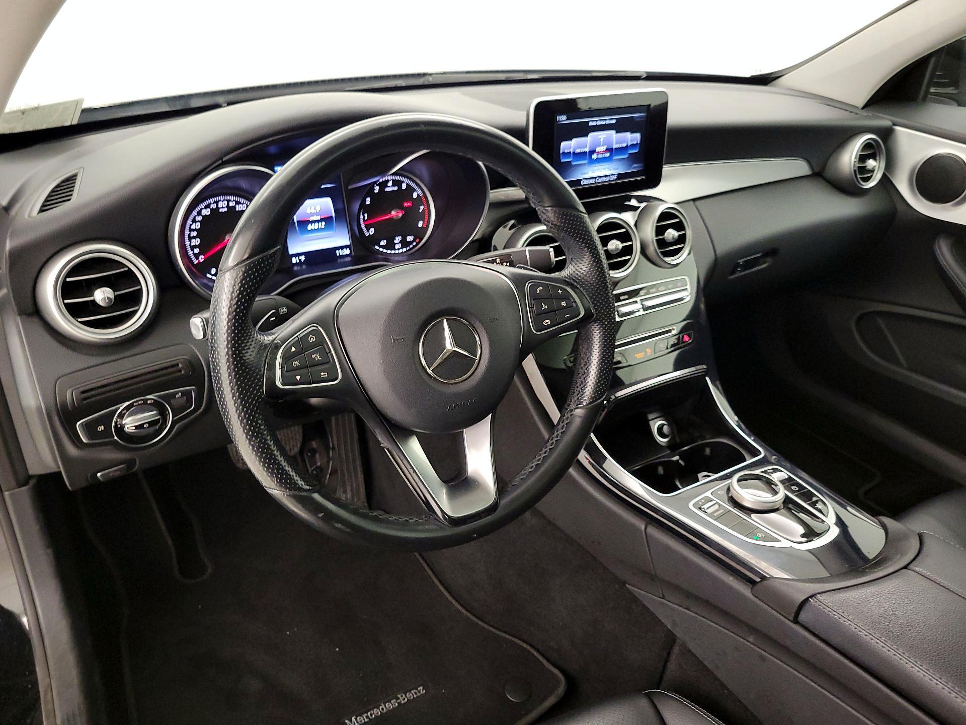 Thumbnail: 2017 Mercedes-Benz C-Class - 9