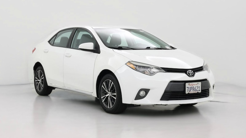 2016 Toyota Corolla LE Hero Image