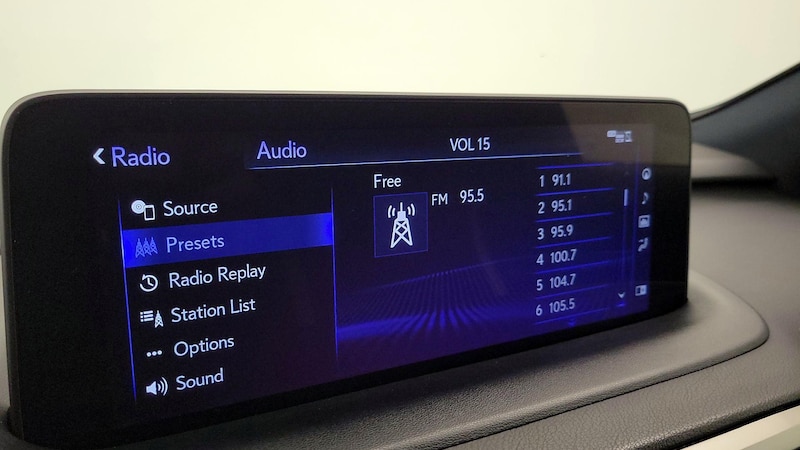 2021 Lexus RX 350 Sport Handling 16