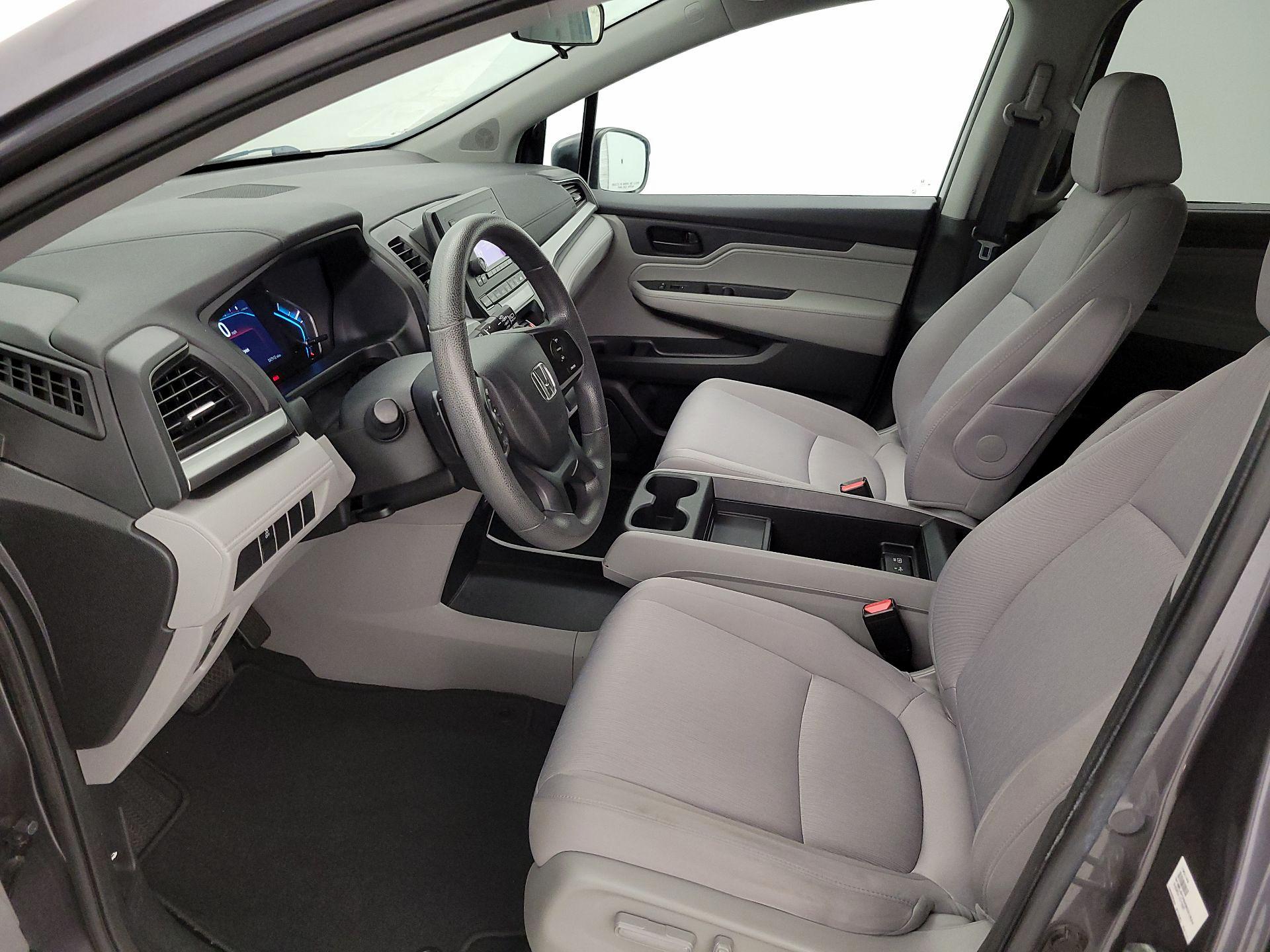 Thumbnail: 2019 Honda Odyssey - 11