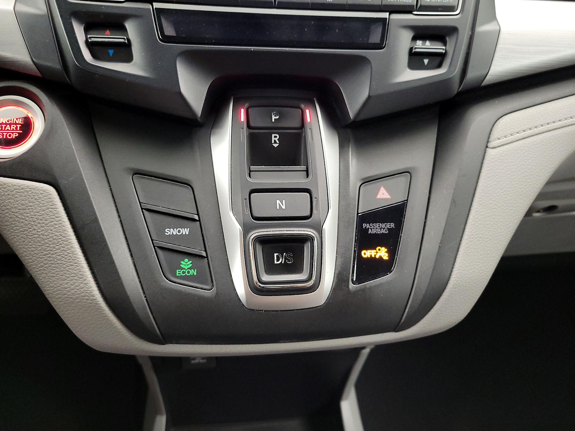 Thumbnail: 2019 Honda Odyssey - 17