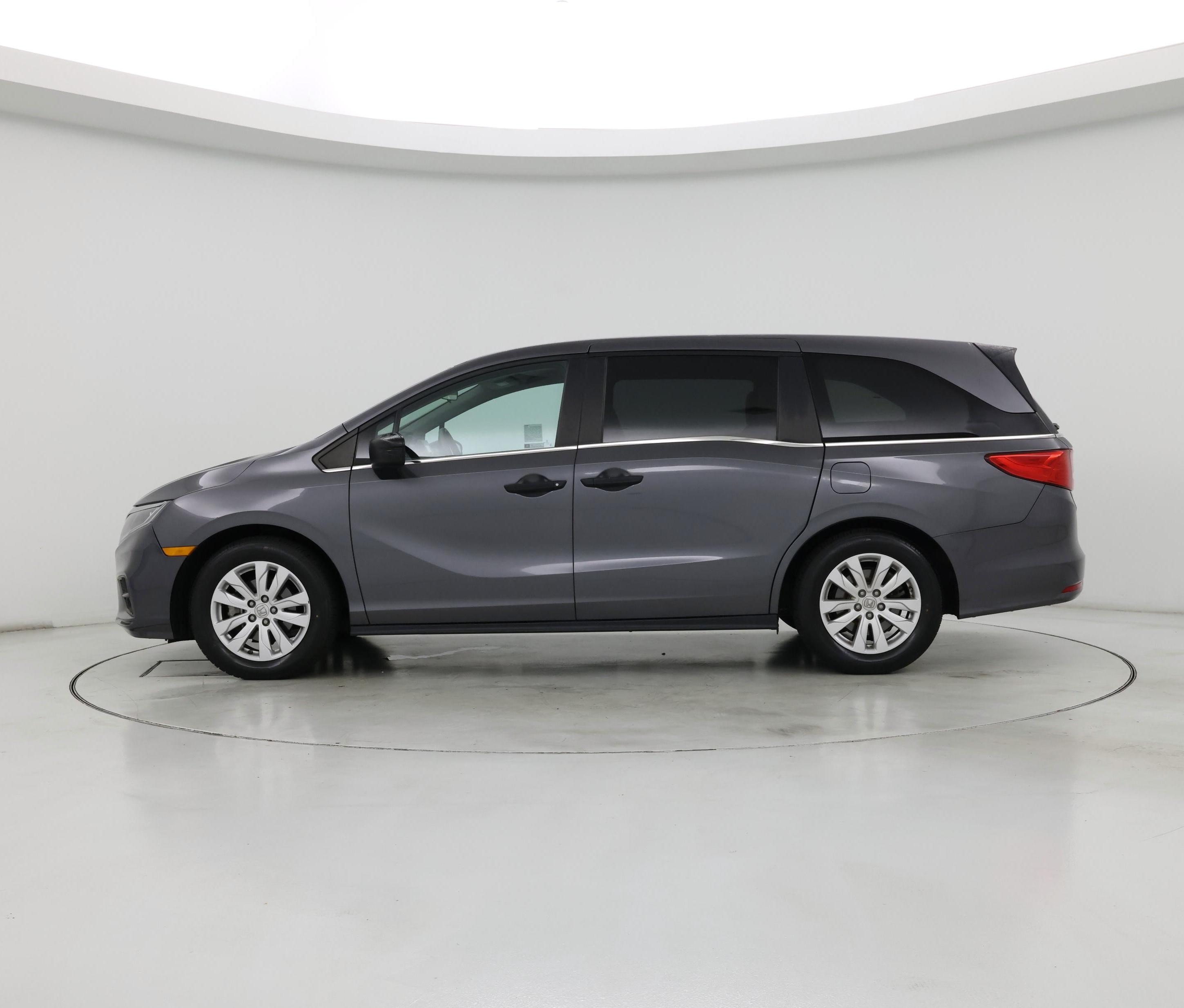 Thumbnail: 2019 Honda Odyssey - 3