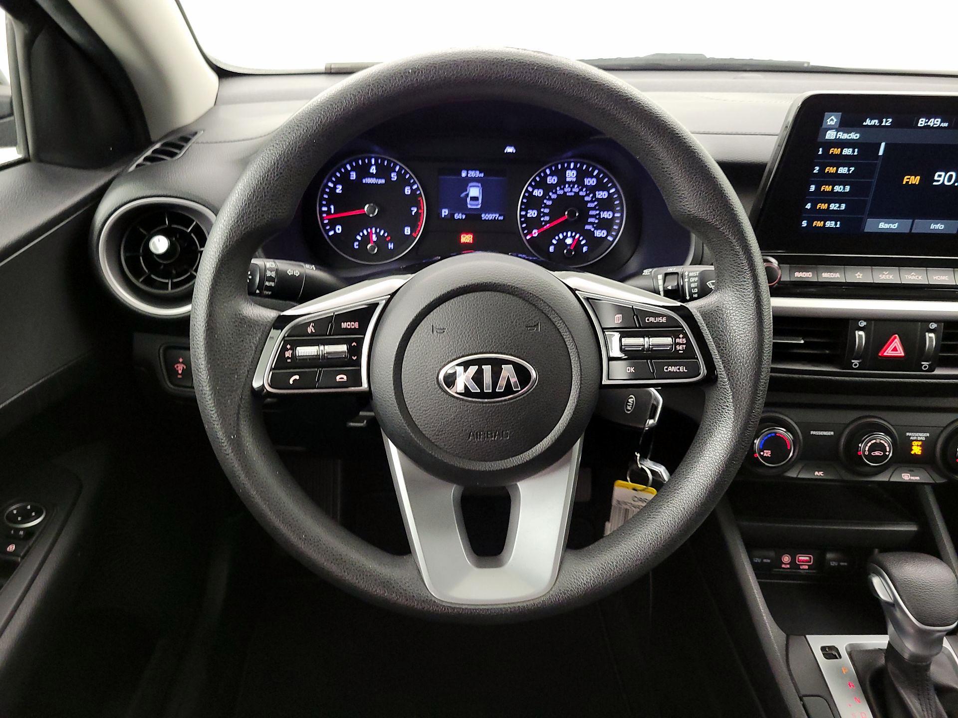 Thumbnail: 2021 Kia Forte - 10