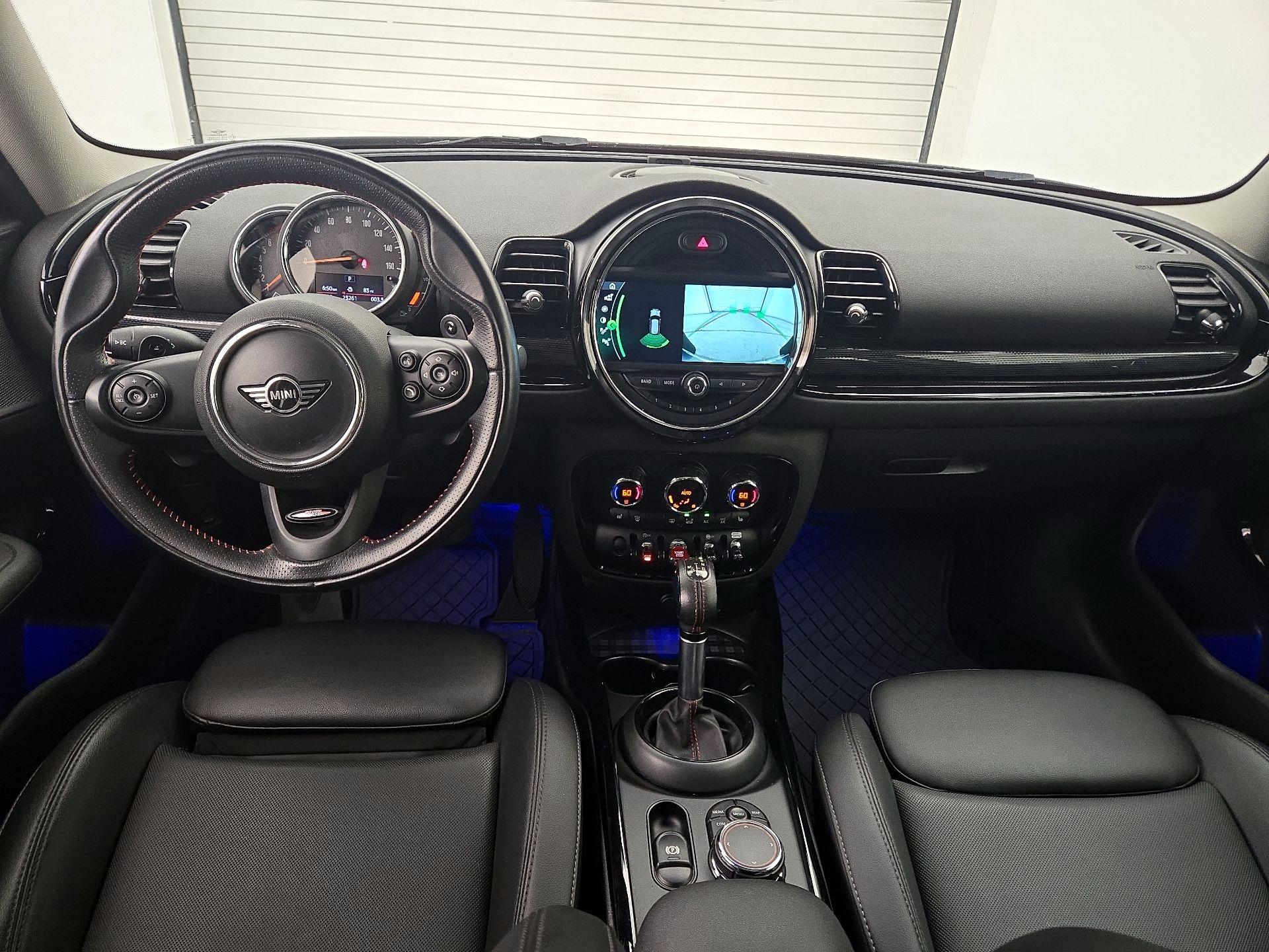 Thumbnail: 2019 MINI Cooper Clubman - 9