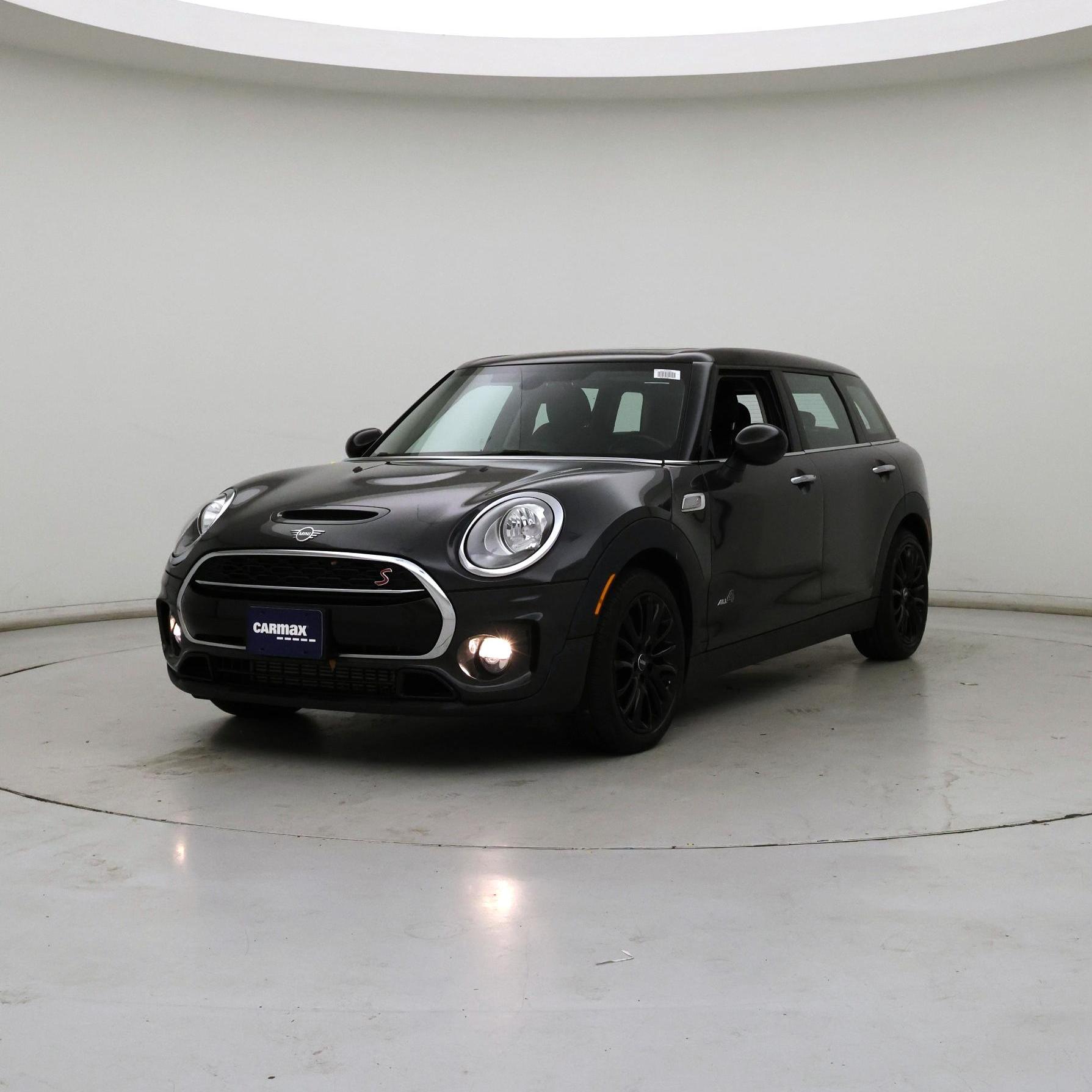 Thumbnail: 2019 MINI Cooper Clubman - 4