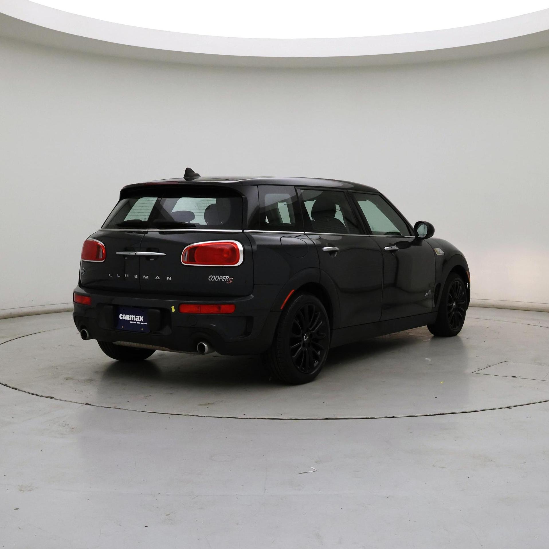 Thumbnail: 2019 MINI Cooper Clubman - 8