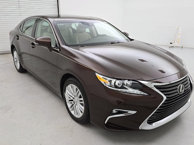 2017 Lexus ES 350 -
                Newark, DE