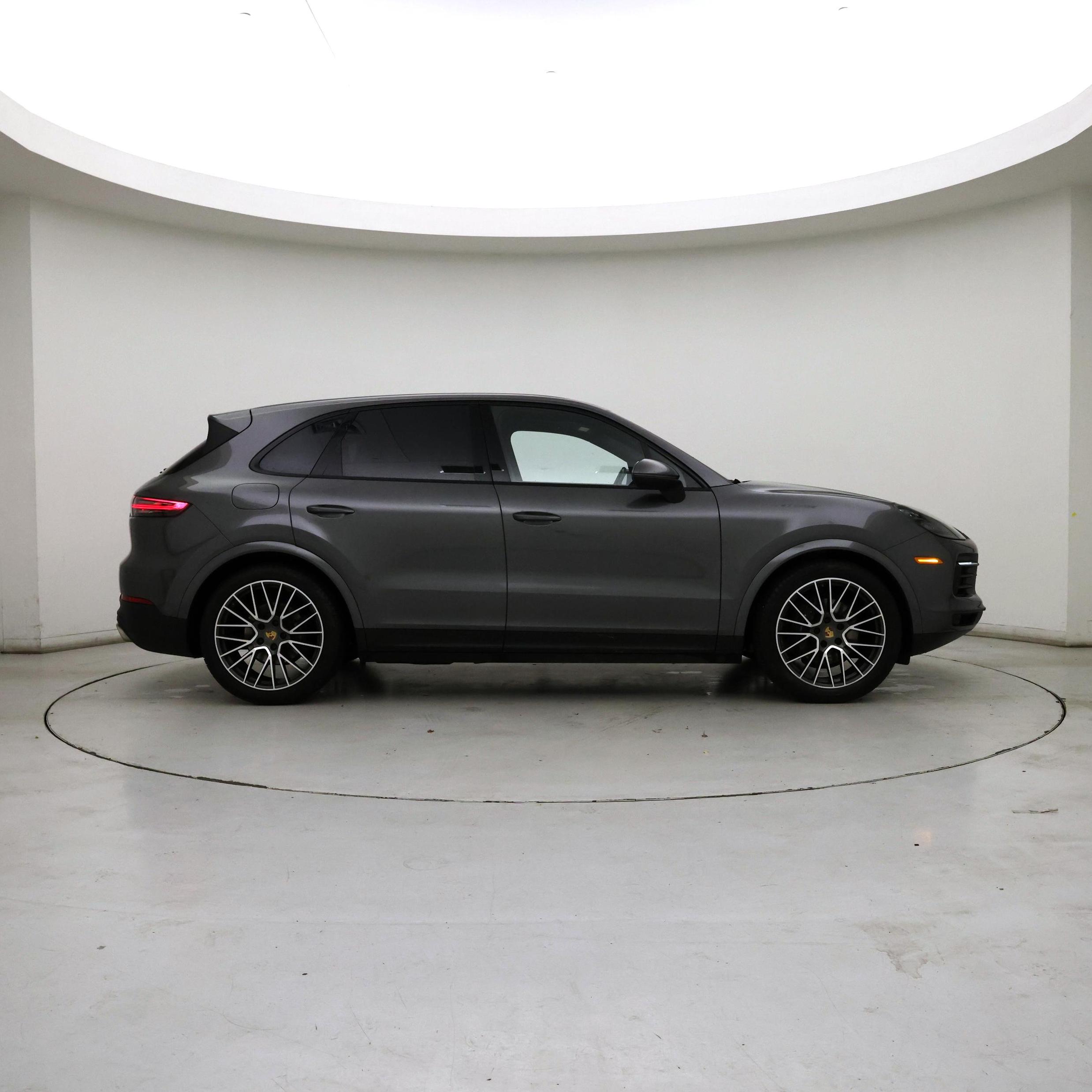 Thumbnail: 2019 Porsche Cayenne - 7